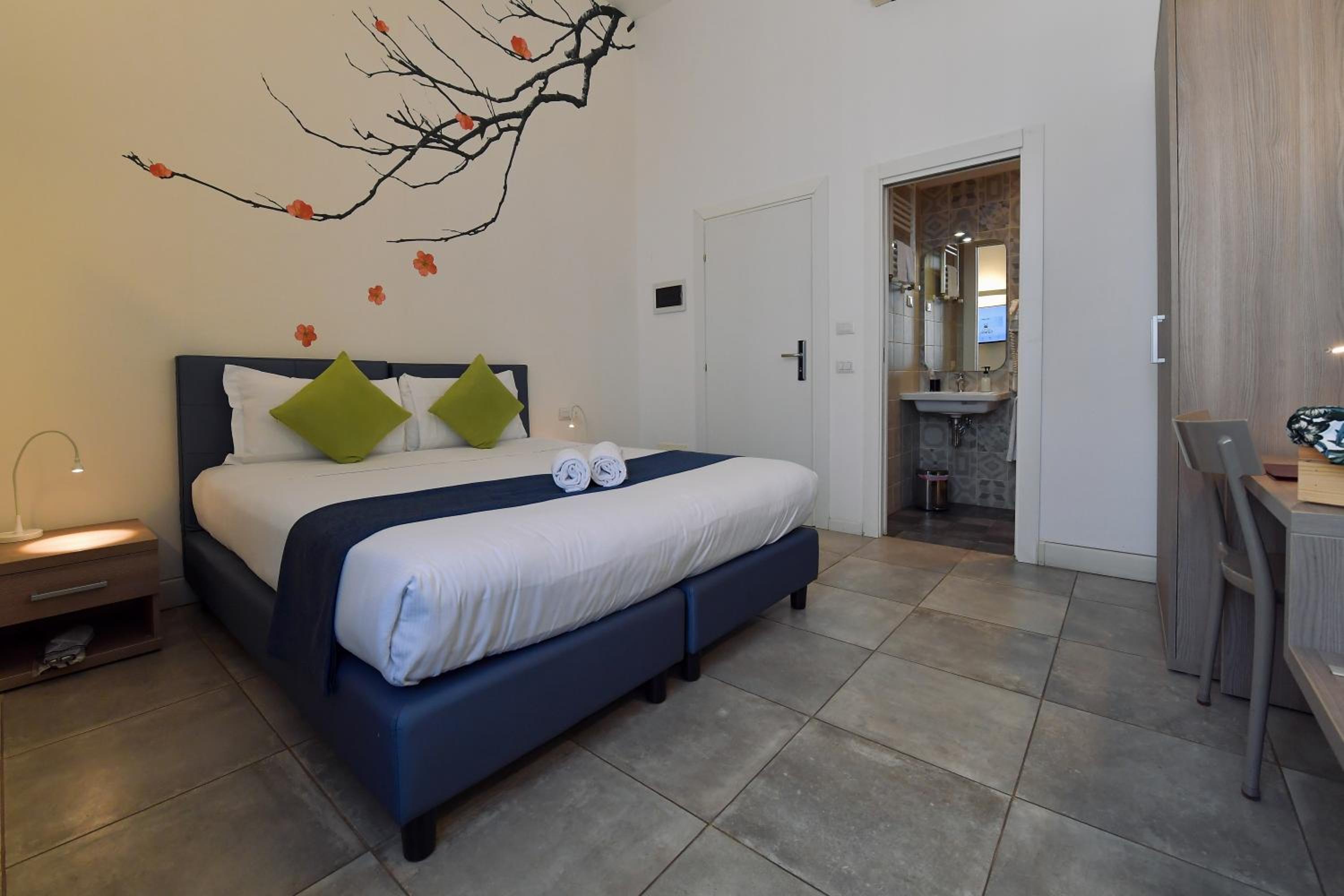 Classic Double or Twin Room photo 1