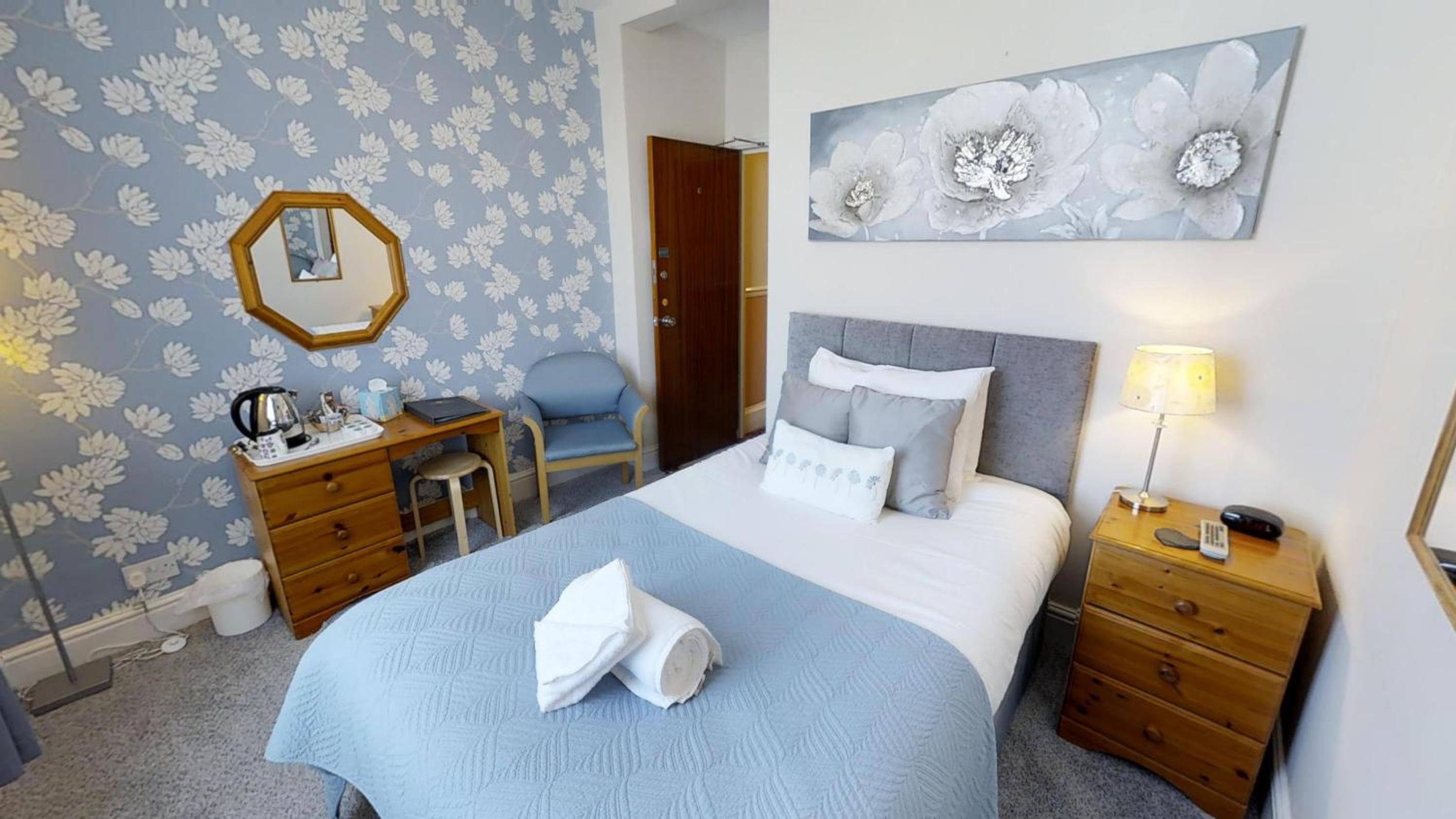 Superior Single Room