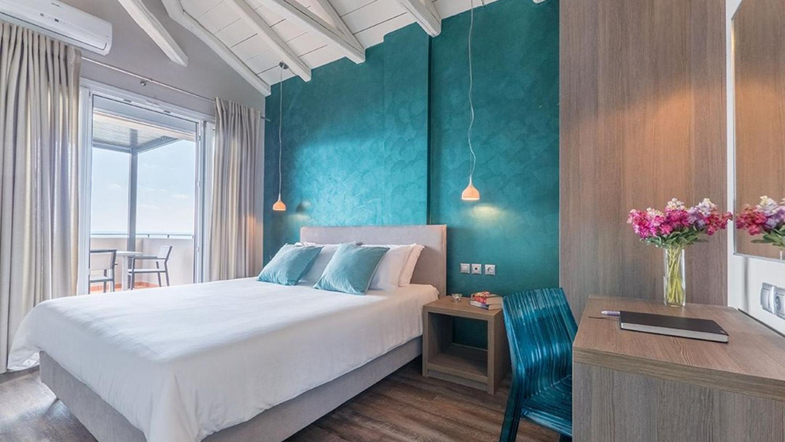 Deluxe Junior Suite