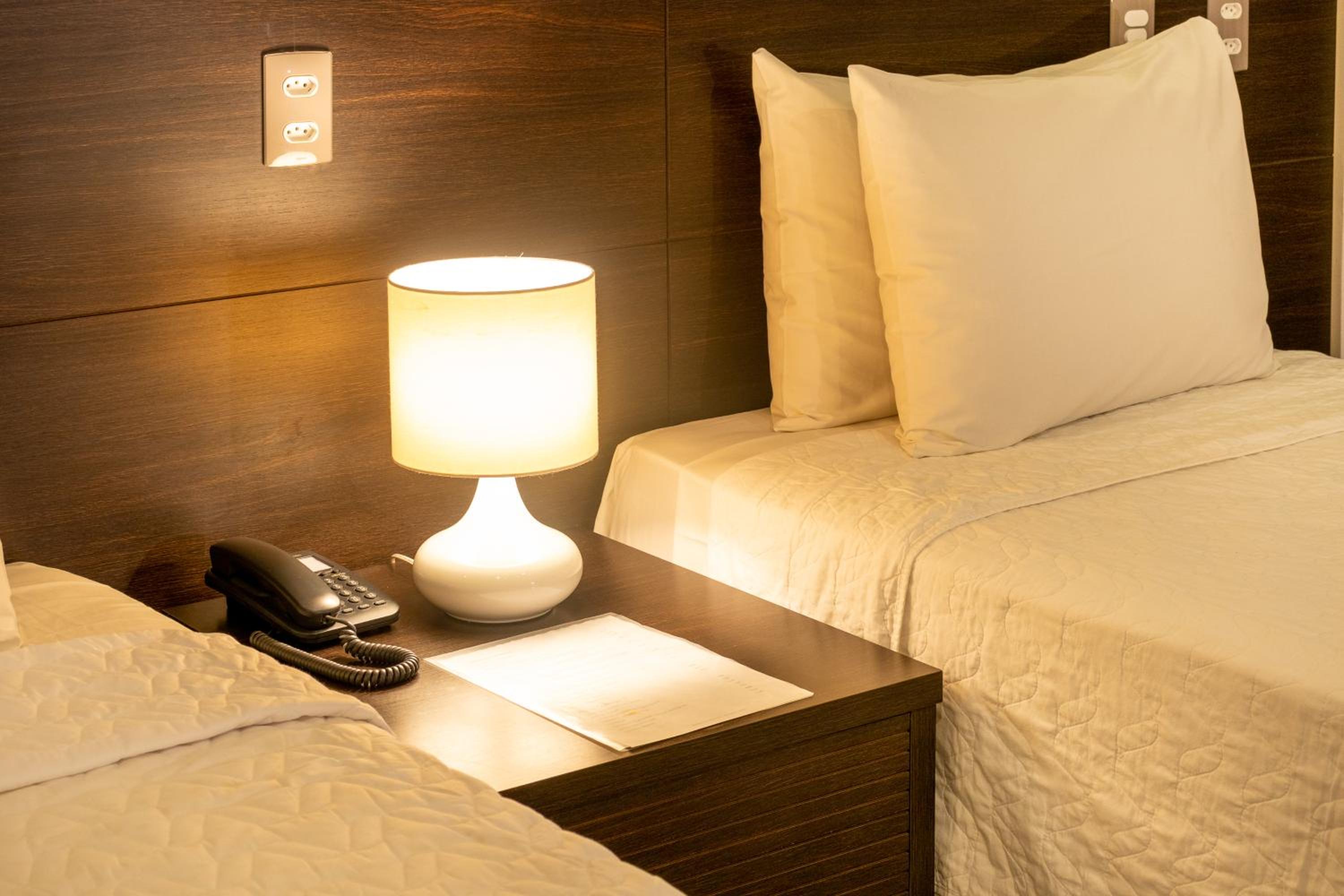 Superior King Suite photo 2