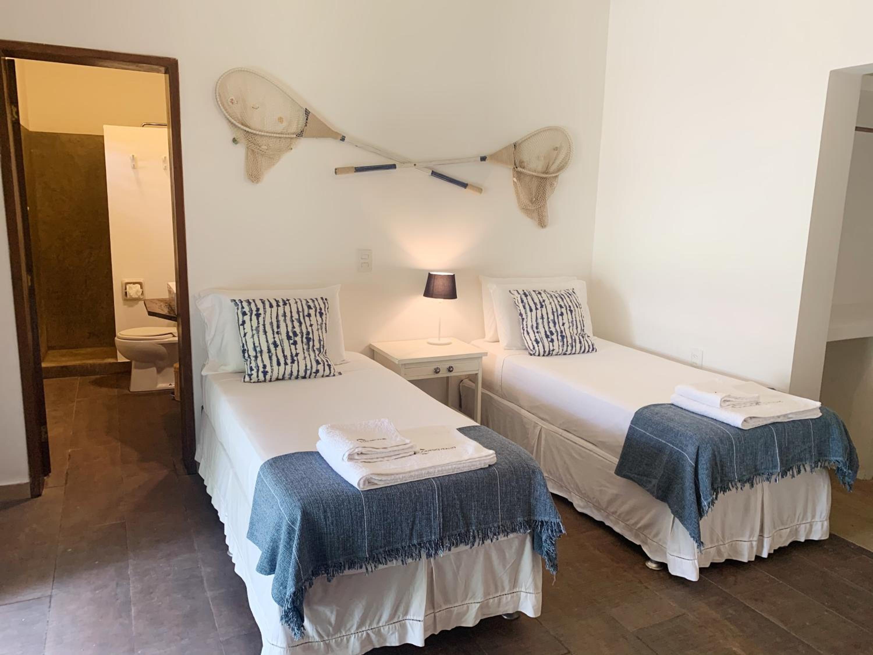 Double Room with Garden View - Photo 19