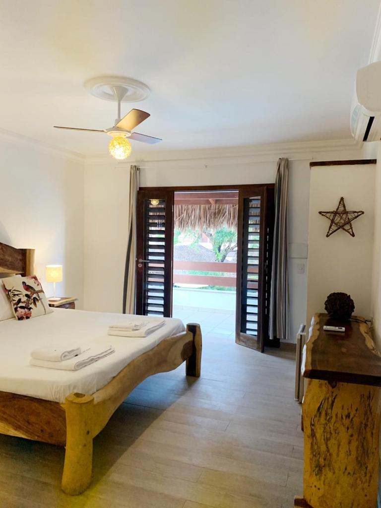 Deluxe Double Room with Balcony and Sea View