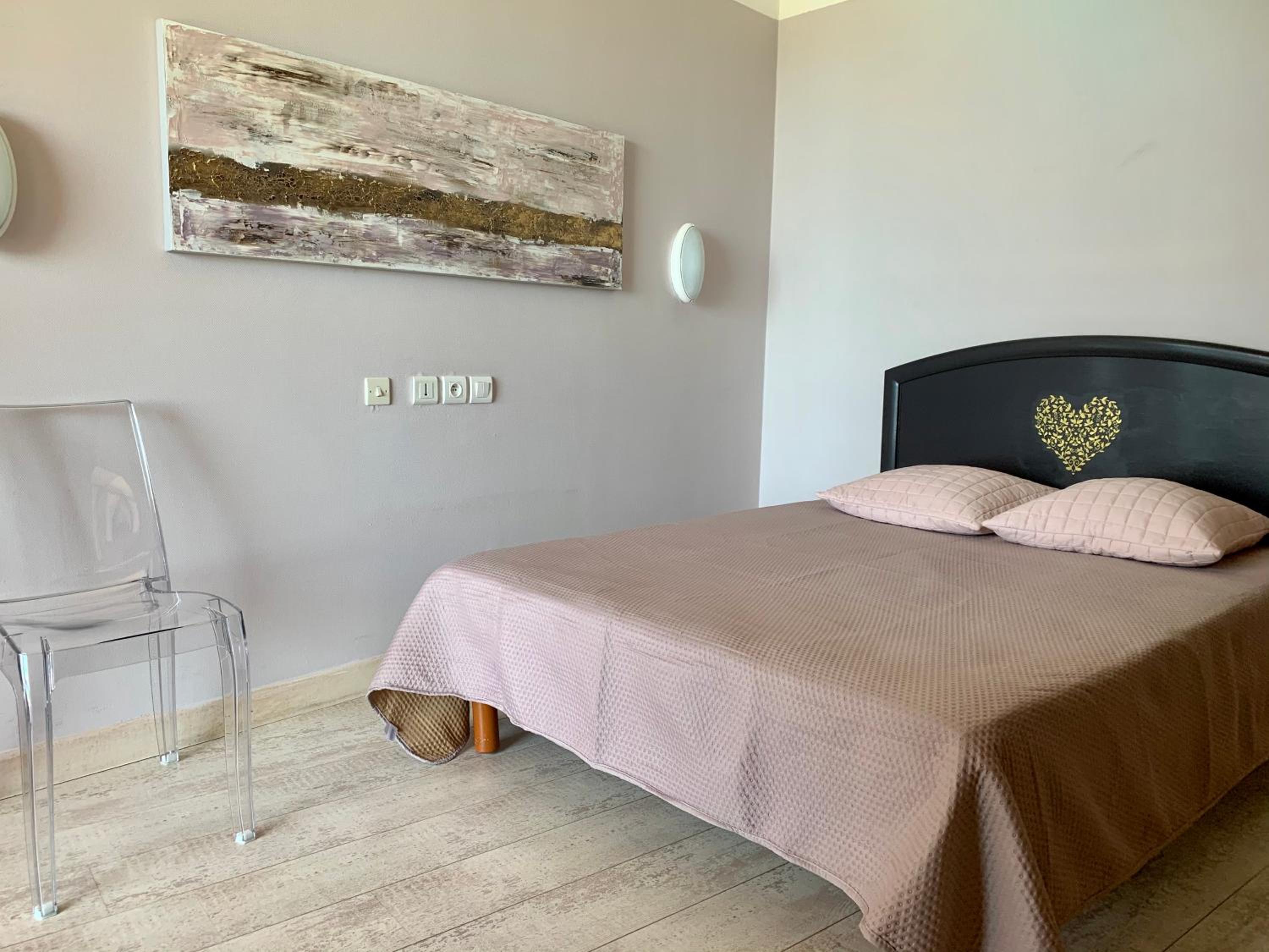 Double or Twin Room with Terrace and Sea View - Photo 1