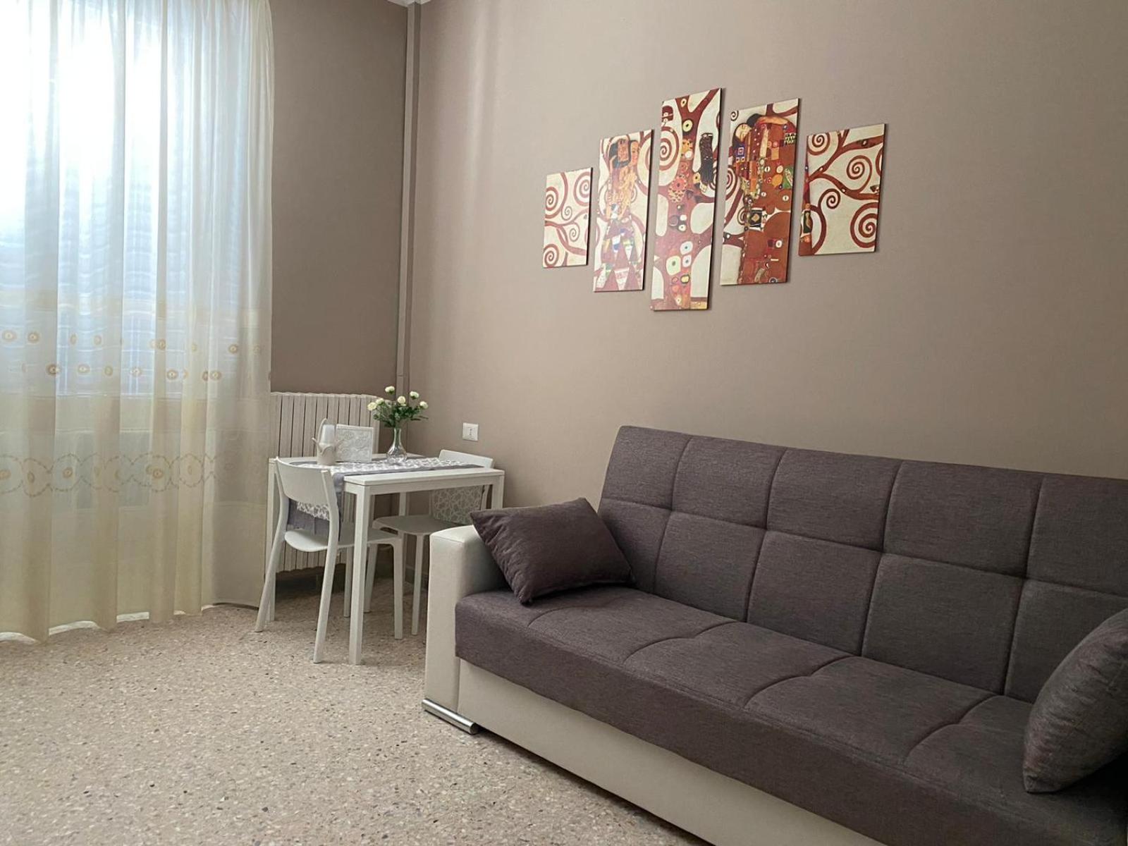 Budget Twin Room photo 1