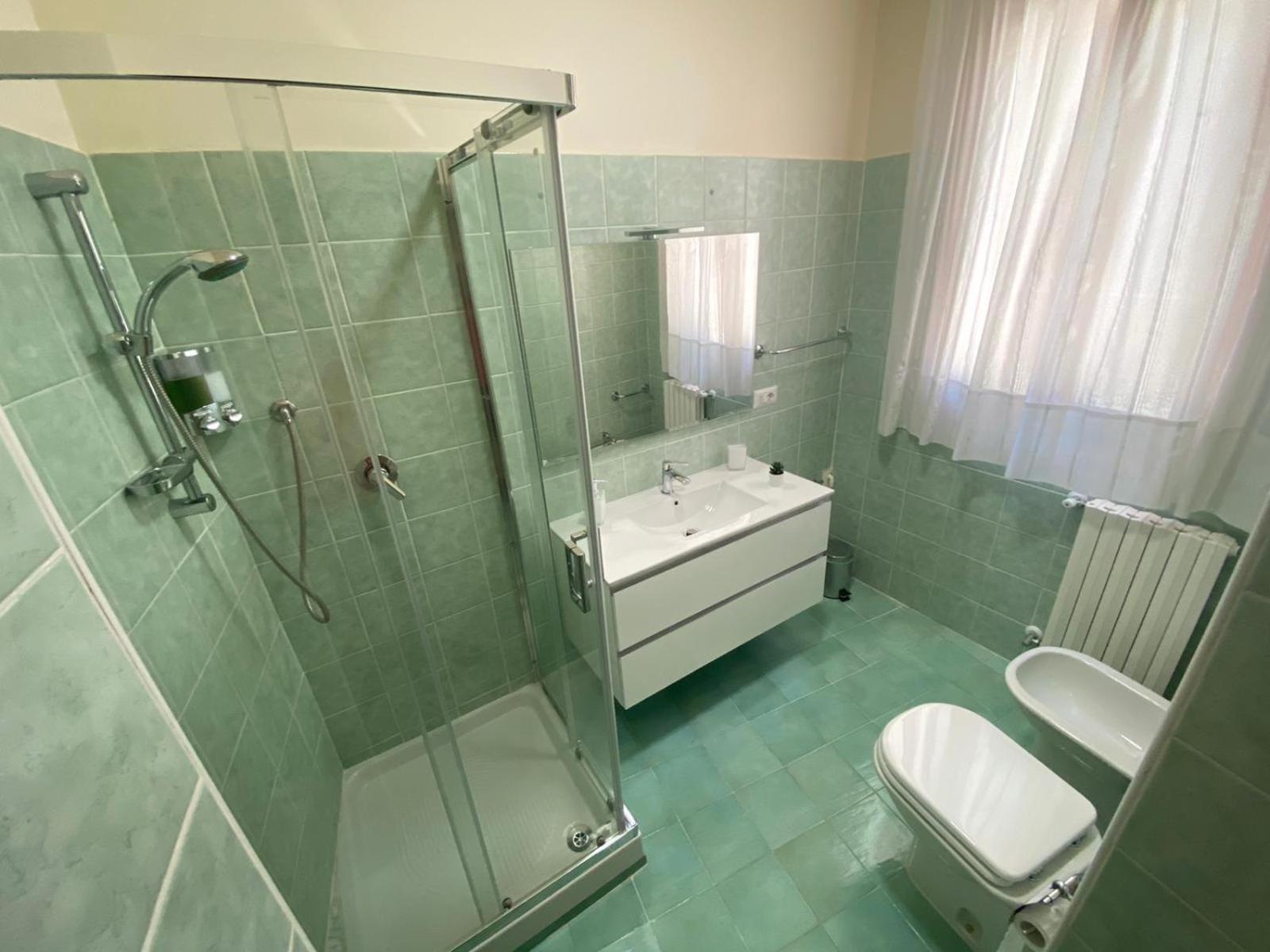 Budget Twin Room photo 2