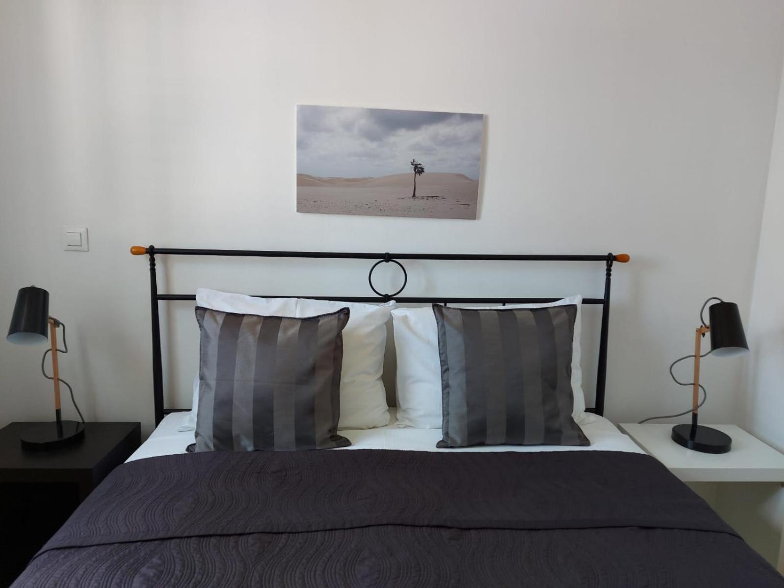 Two-Bedroom Apartment with Balcony thumbnail 6
