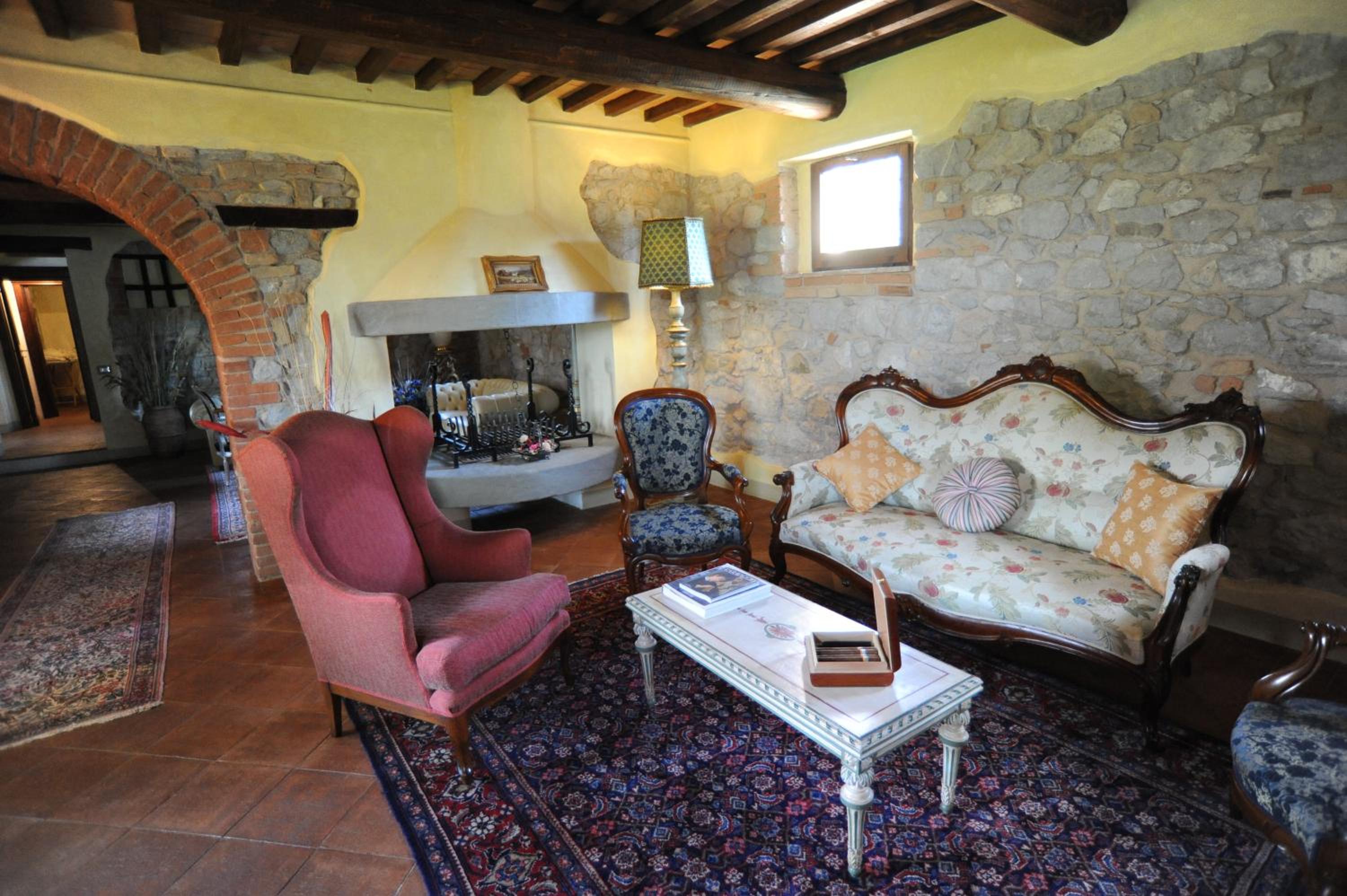 Villa photo 1