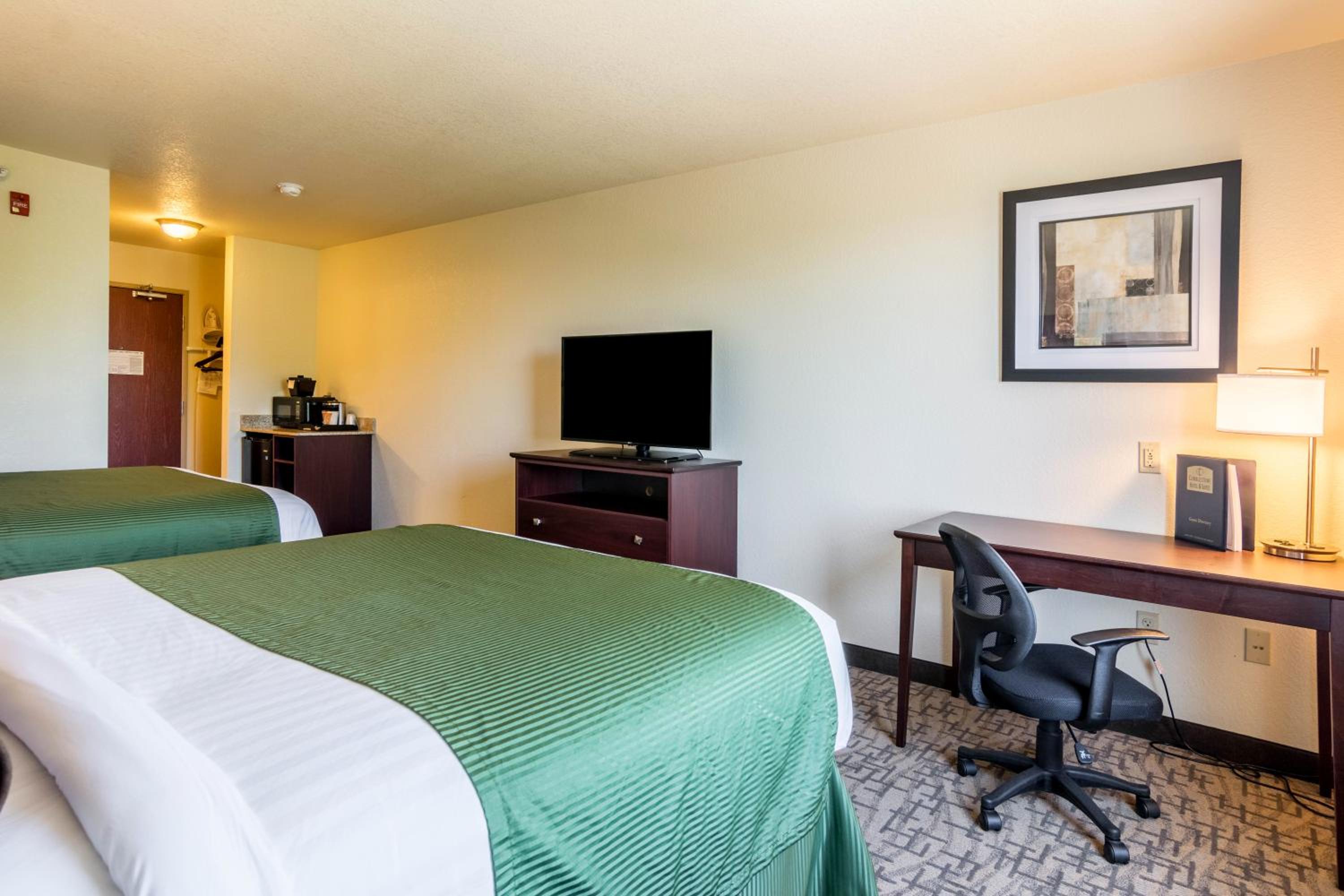 Quadruple Room photo 3