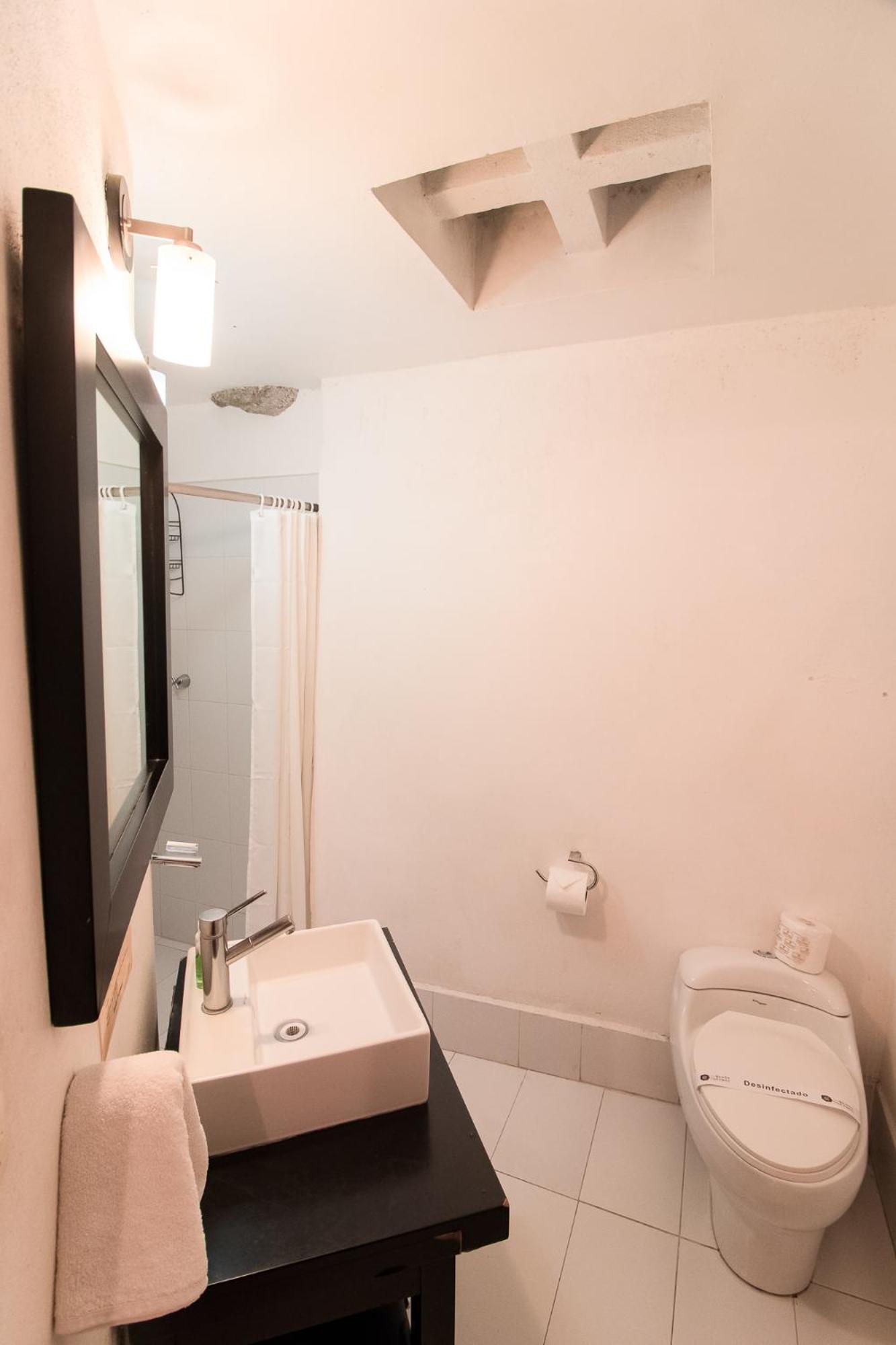 Triple Room - Photo 9