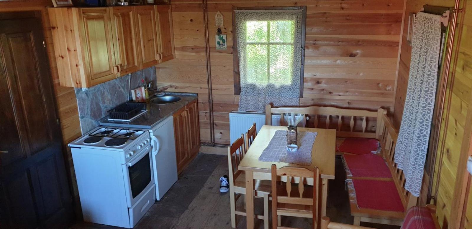 Three-Bedroom House photo 3