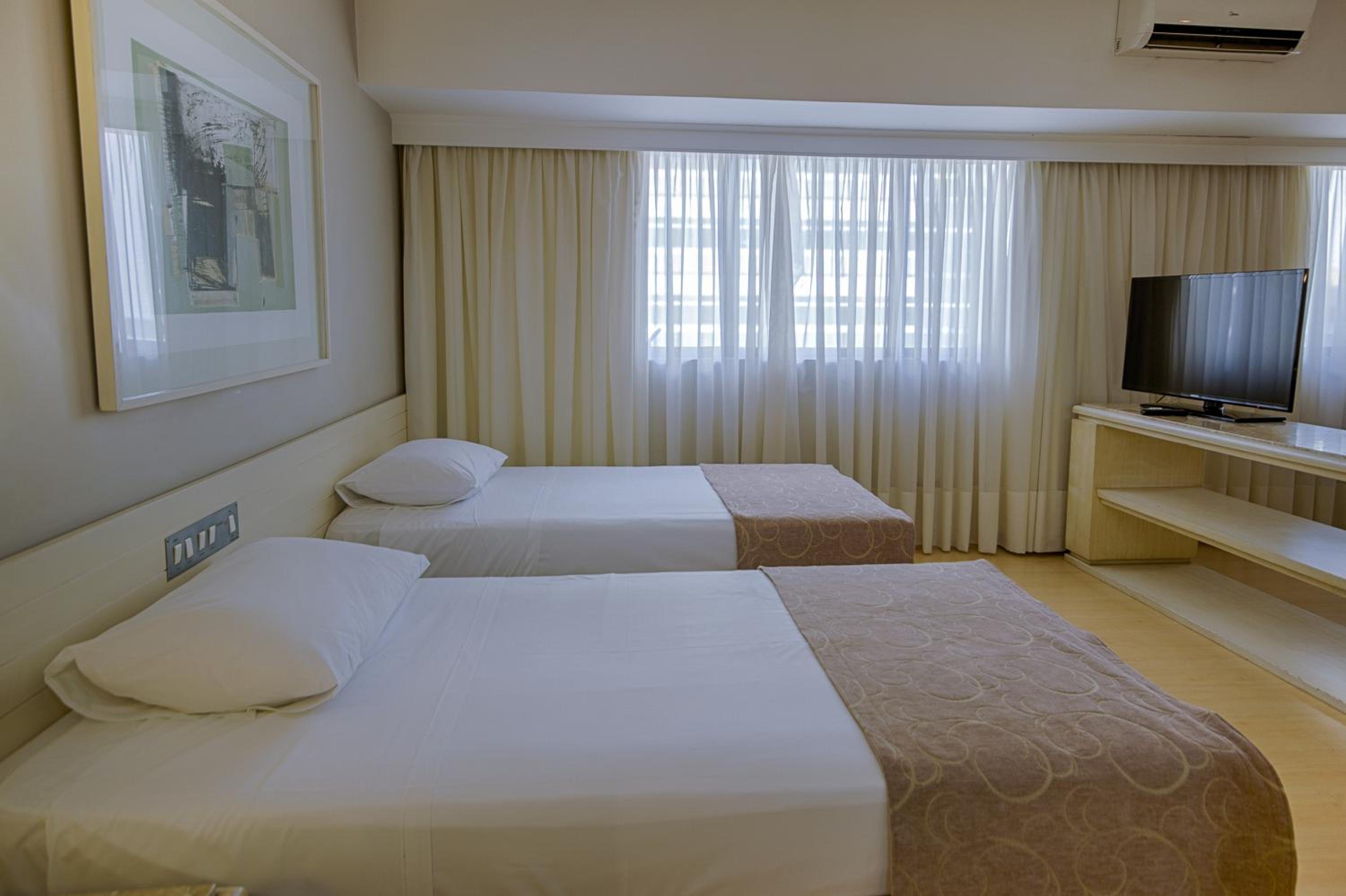 Deluxe Twin Room - Photo 4