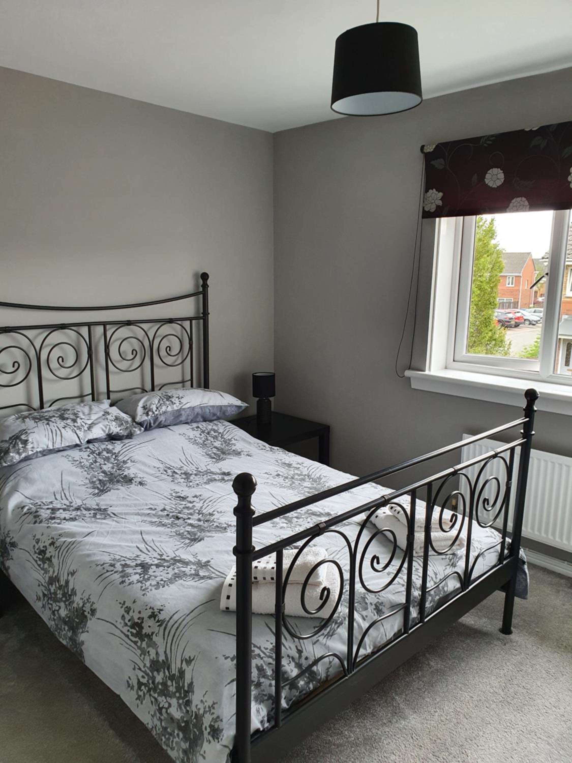 Three-Bedroom House photo 1