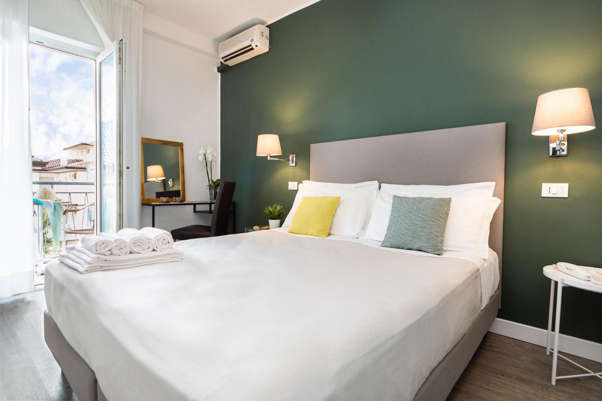 Double or Twin Room with Balcony