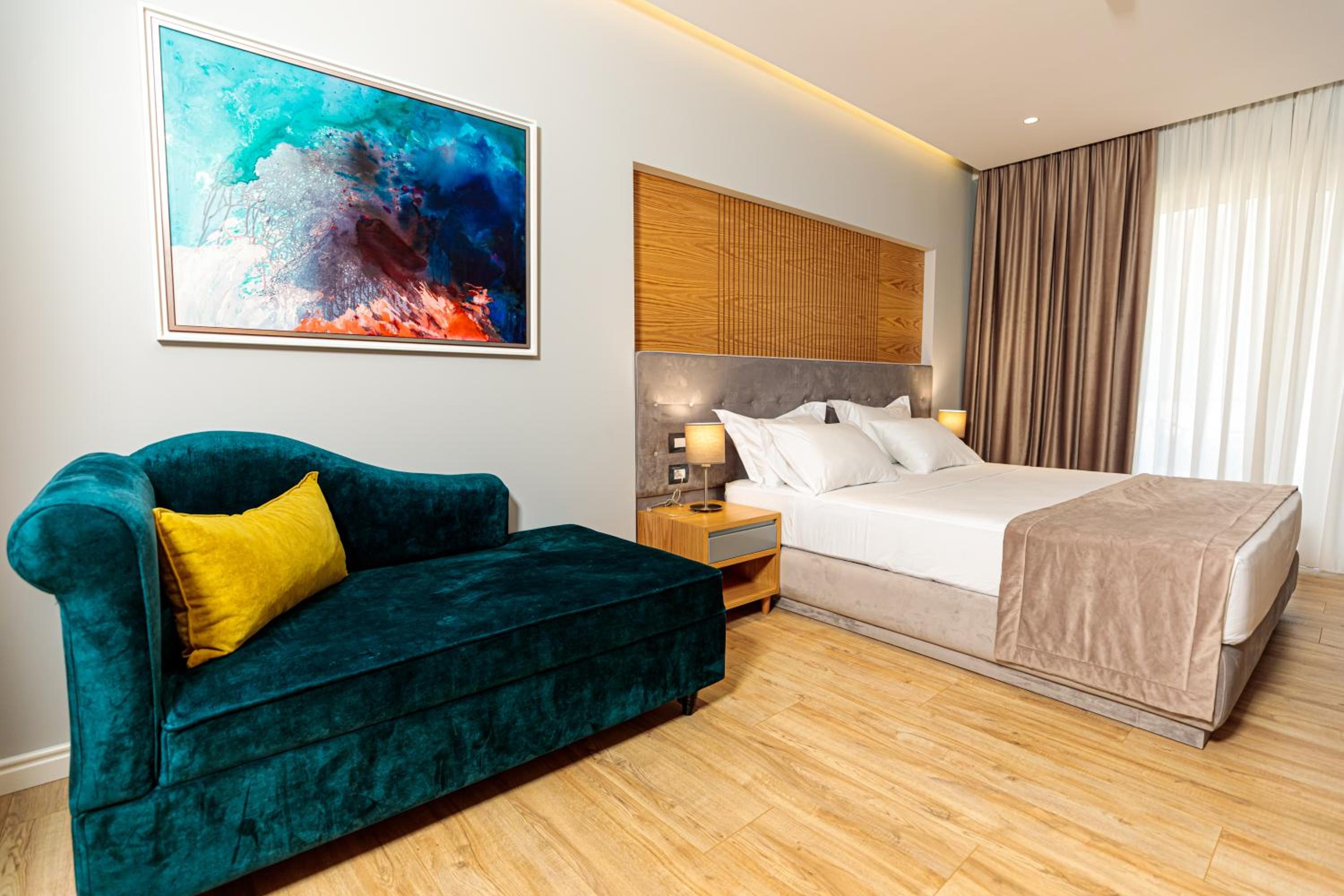 Double Room with Balcony (2 Adults + 1 Child)