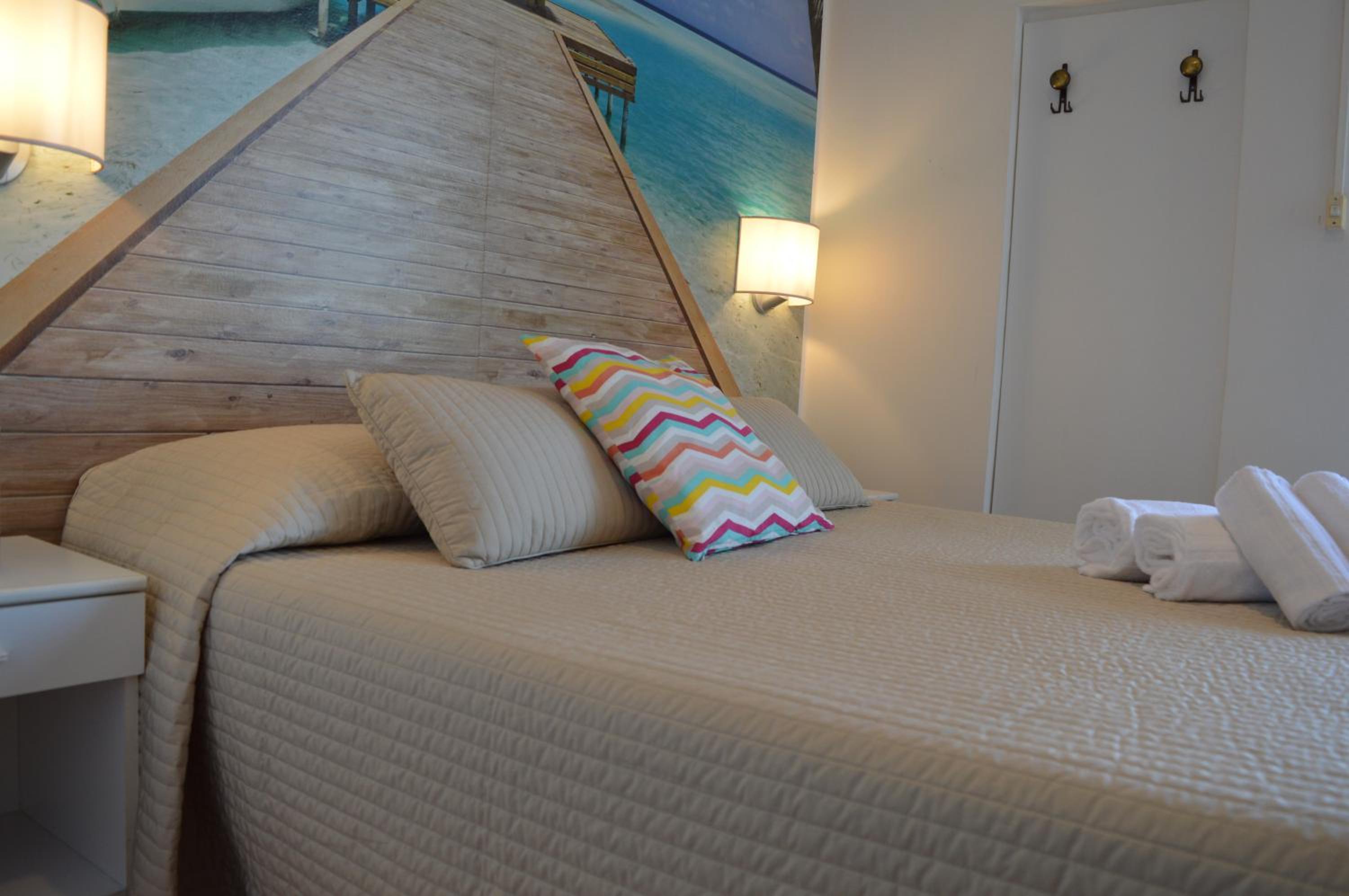 Double Room - Photo 4