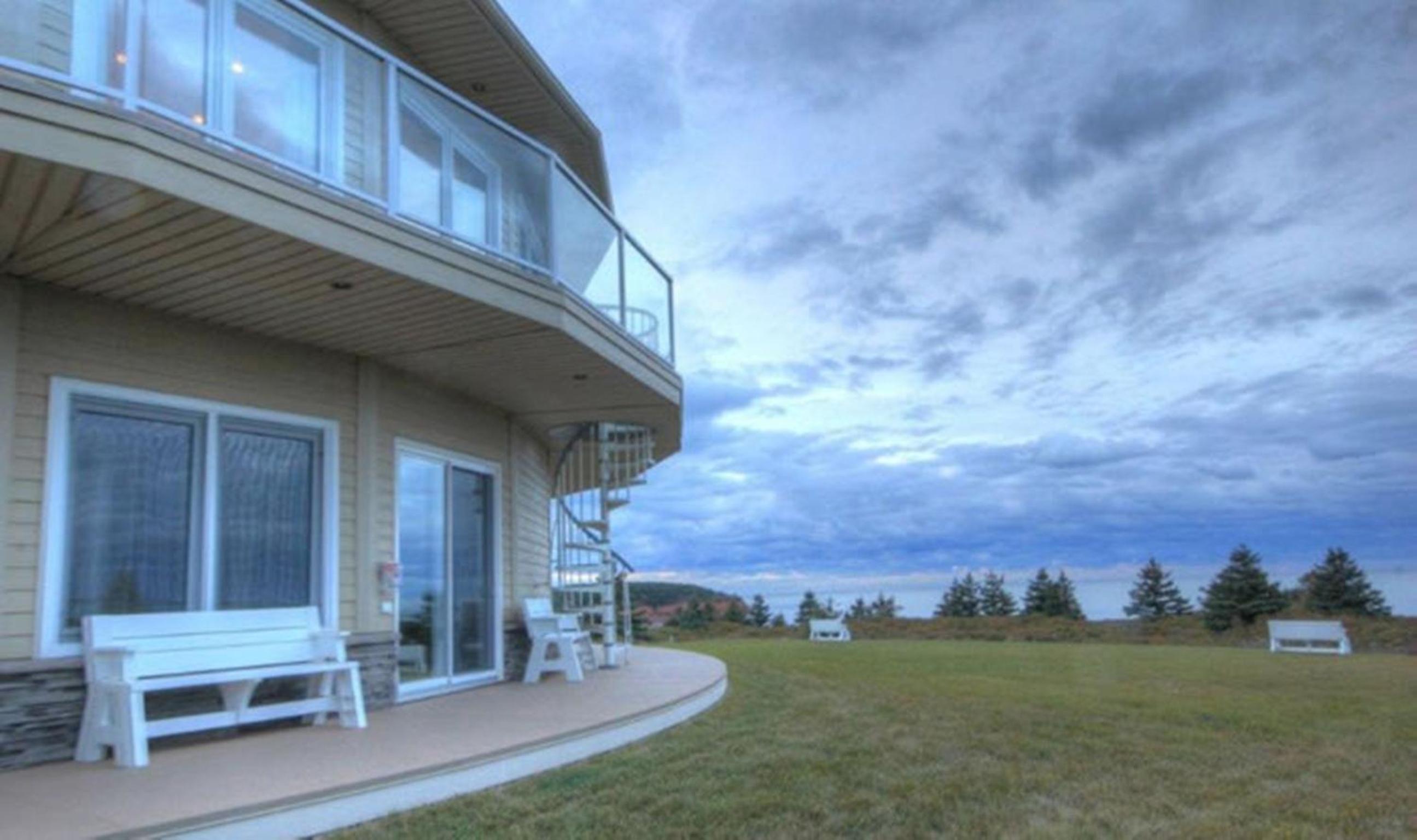 Apartment with Sea View photo 3