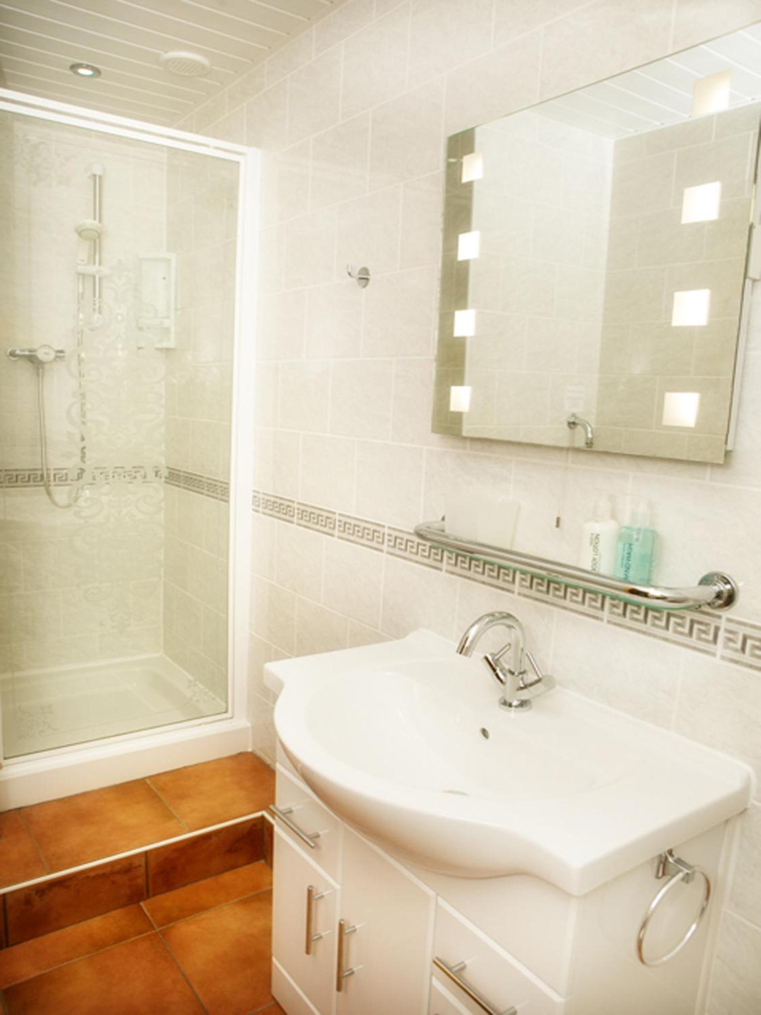 Superior Twin Room photo 3