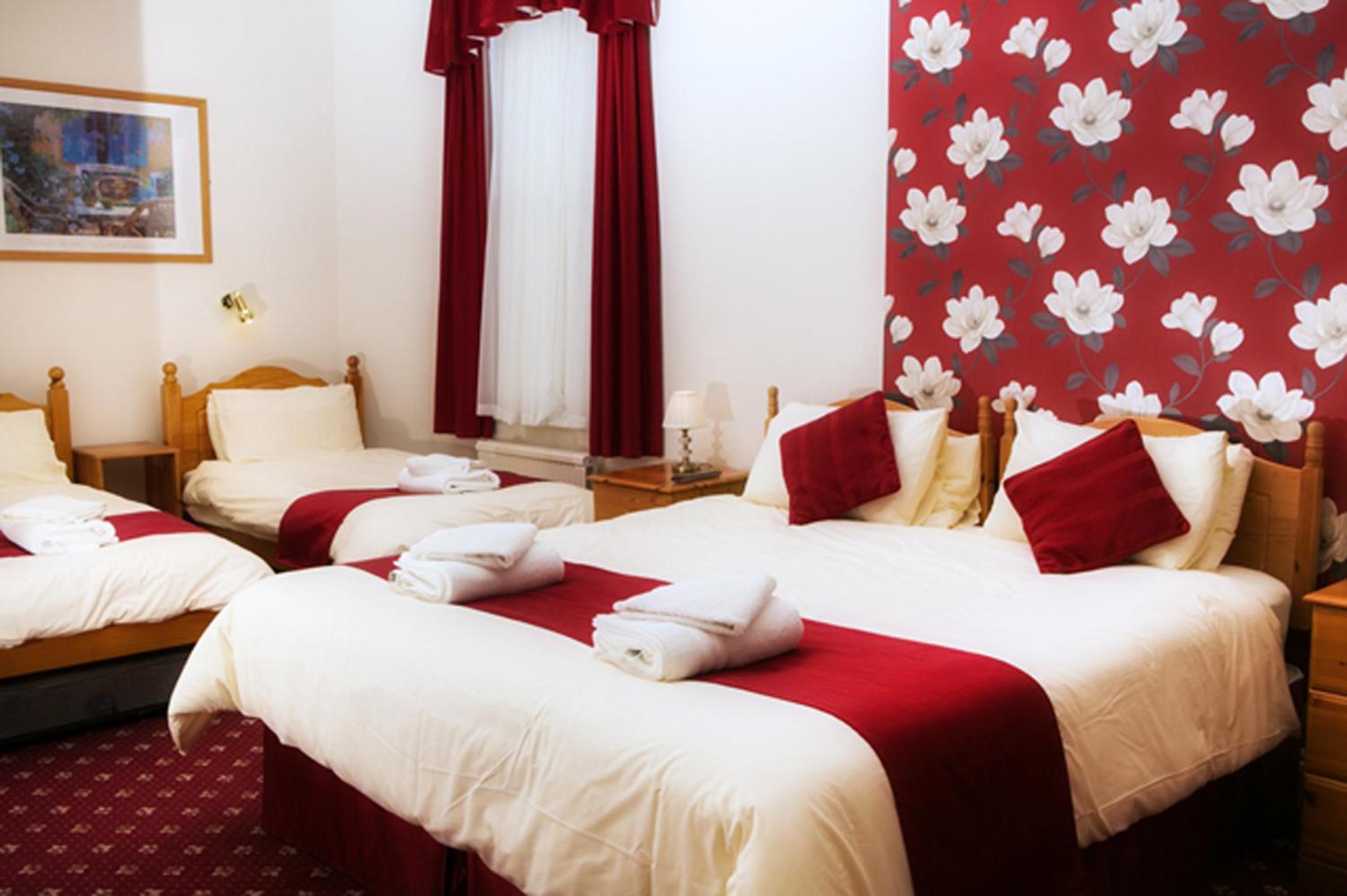 Quadruple Room photo 2