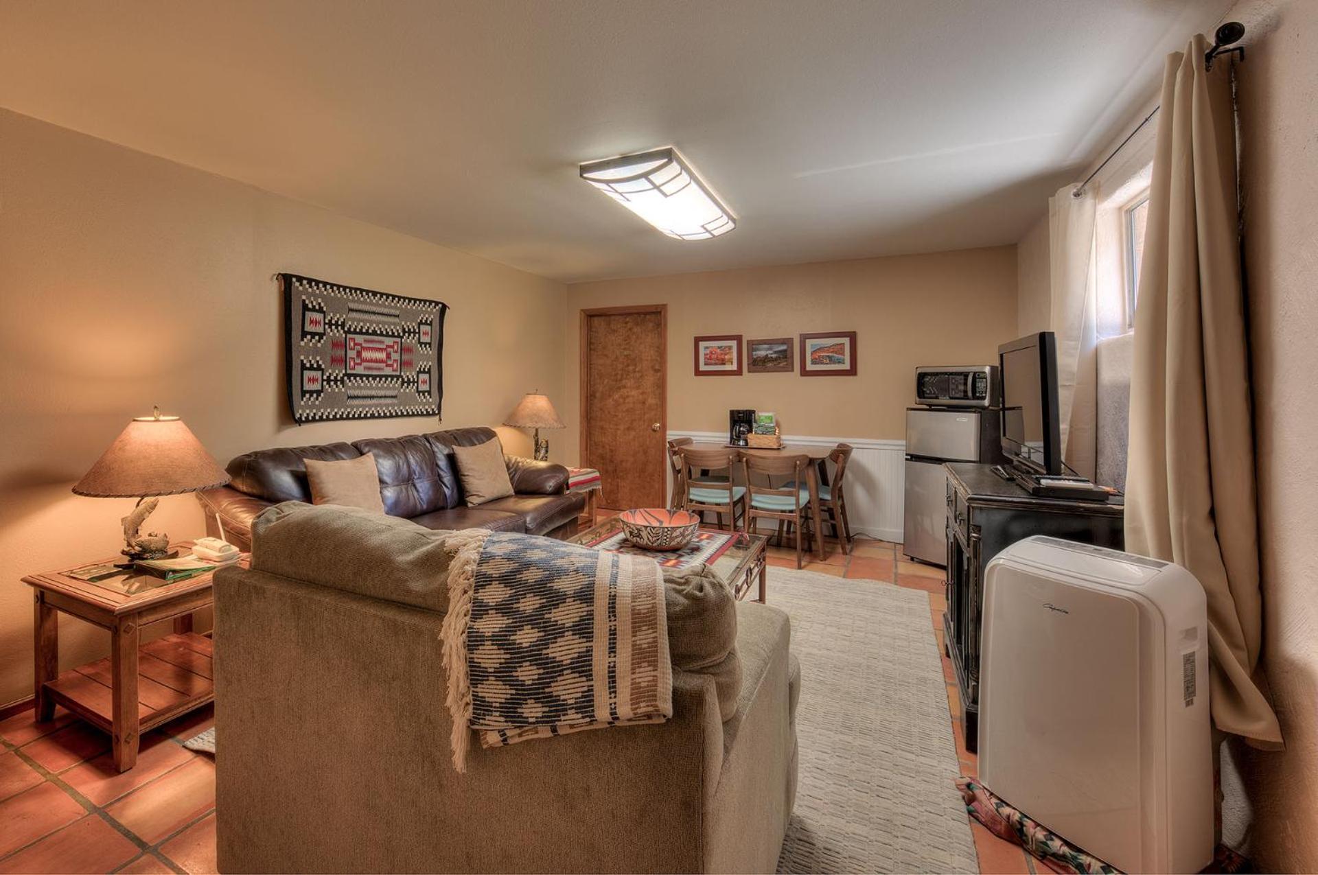 Family Suite - Photo 8
