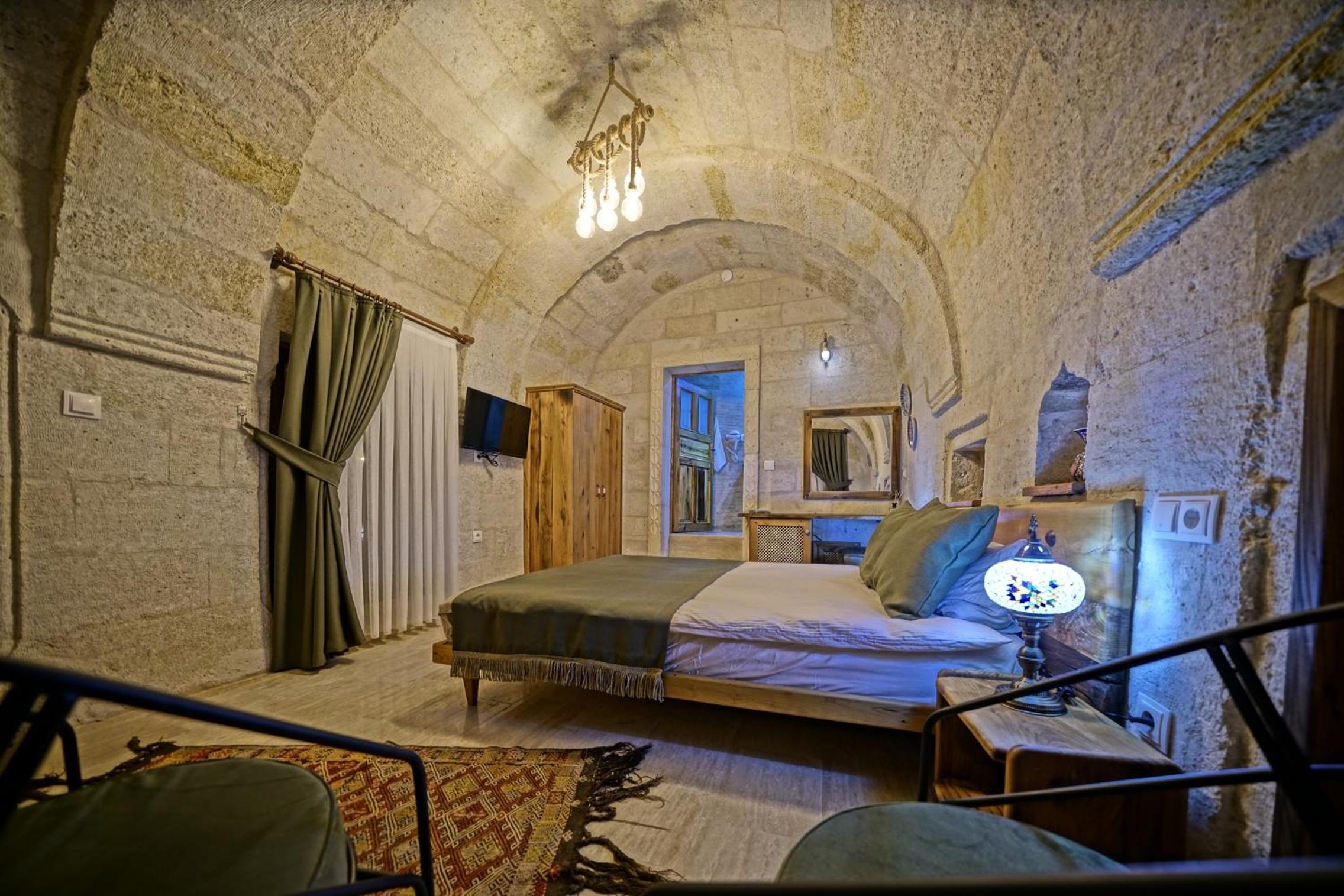 Deluxe Double Room - Photo 5