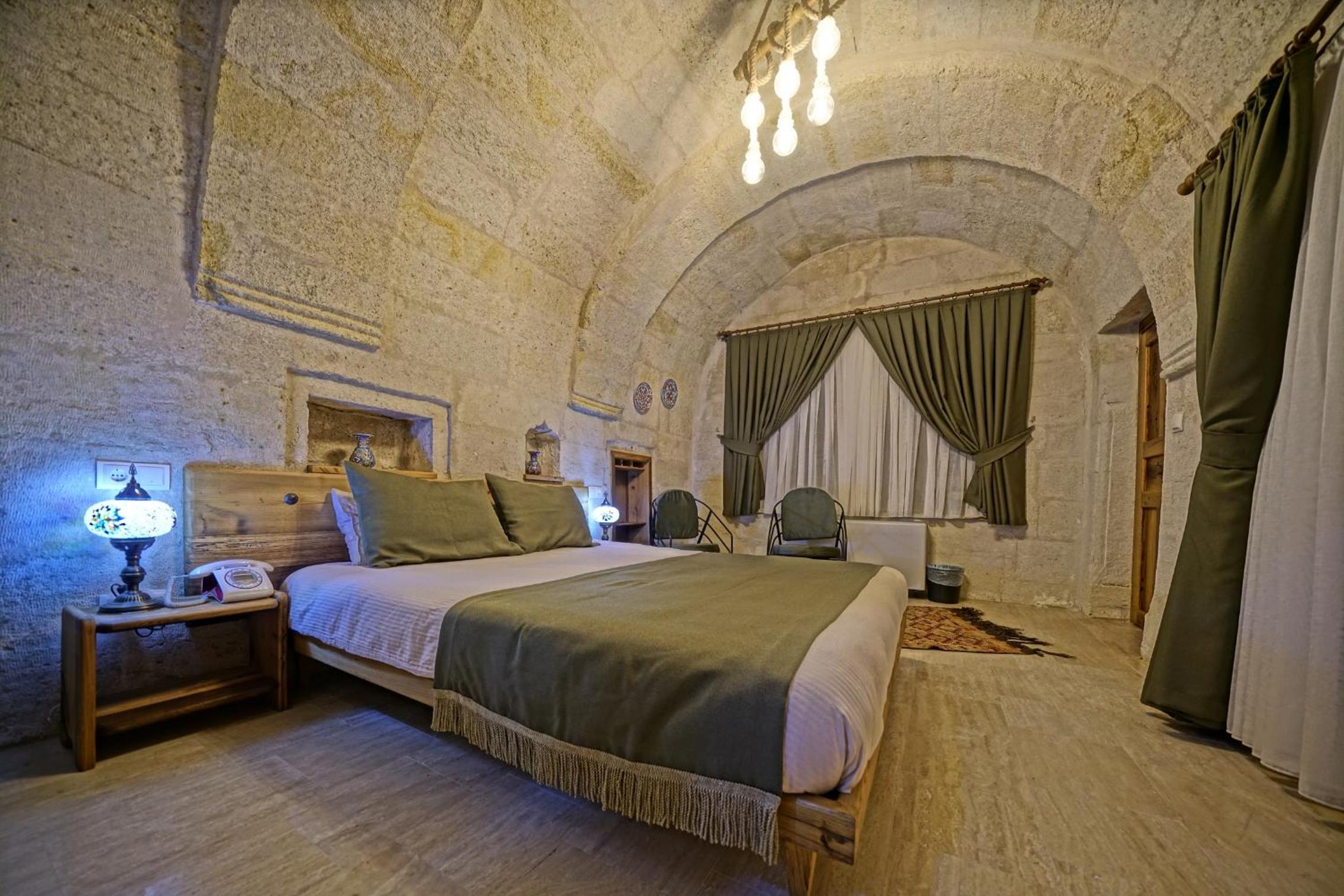 Deluxe Double Room - Photo 4