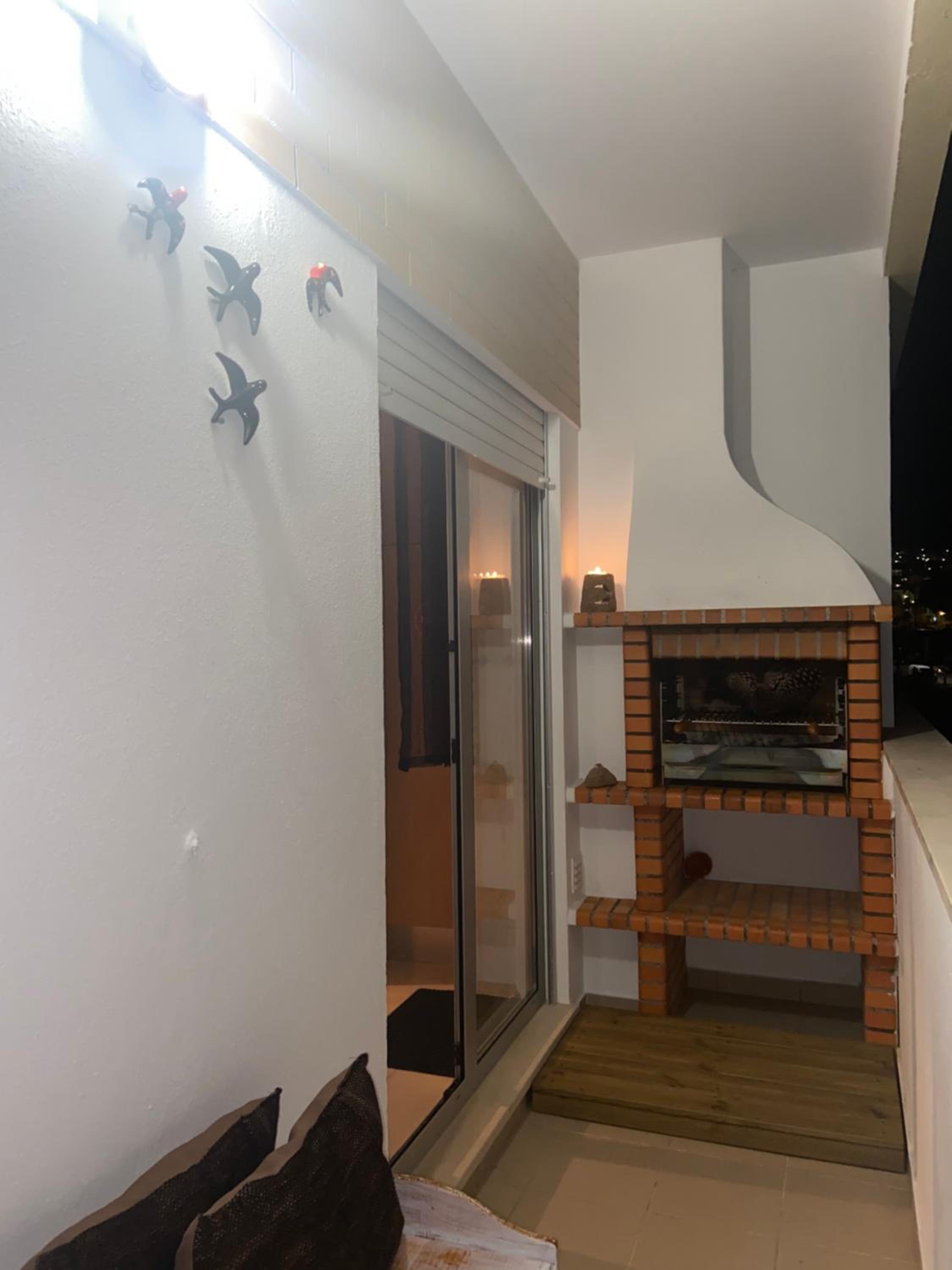 Three-Bedroom Apartment - Photo 5