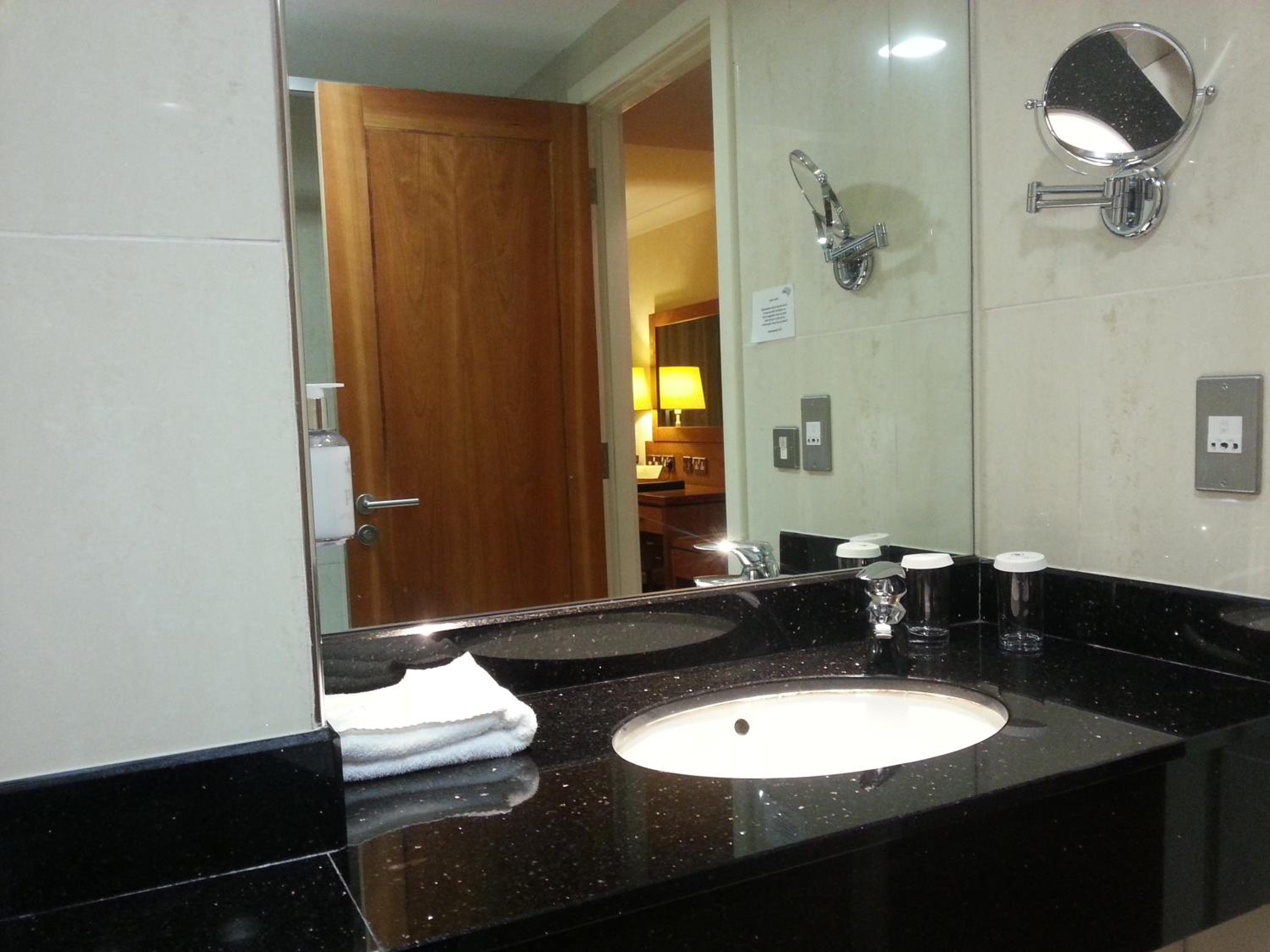 Single Room photo 2