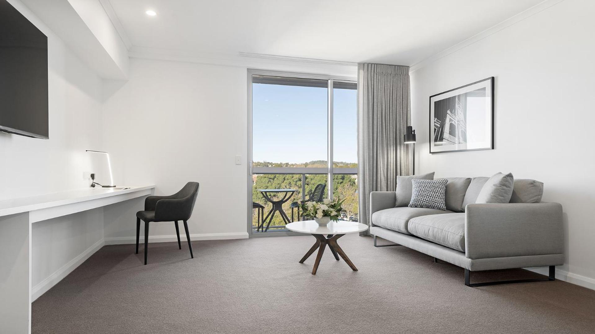 Two-Bedroom Suite - Dual Key - Photo 19