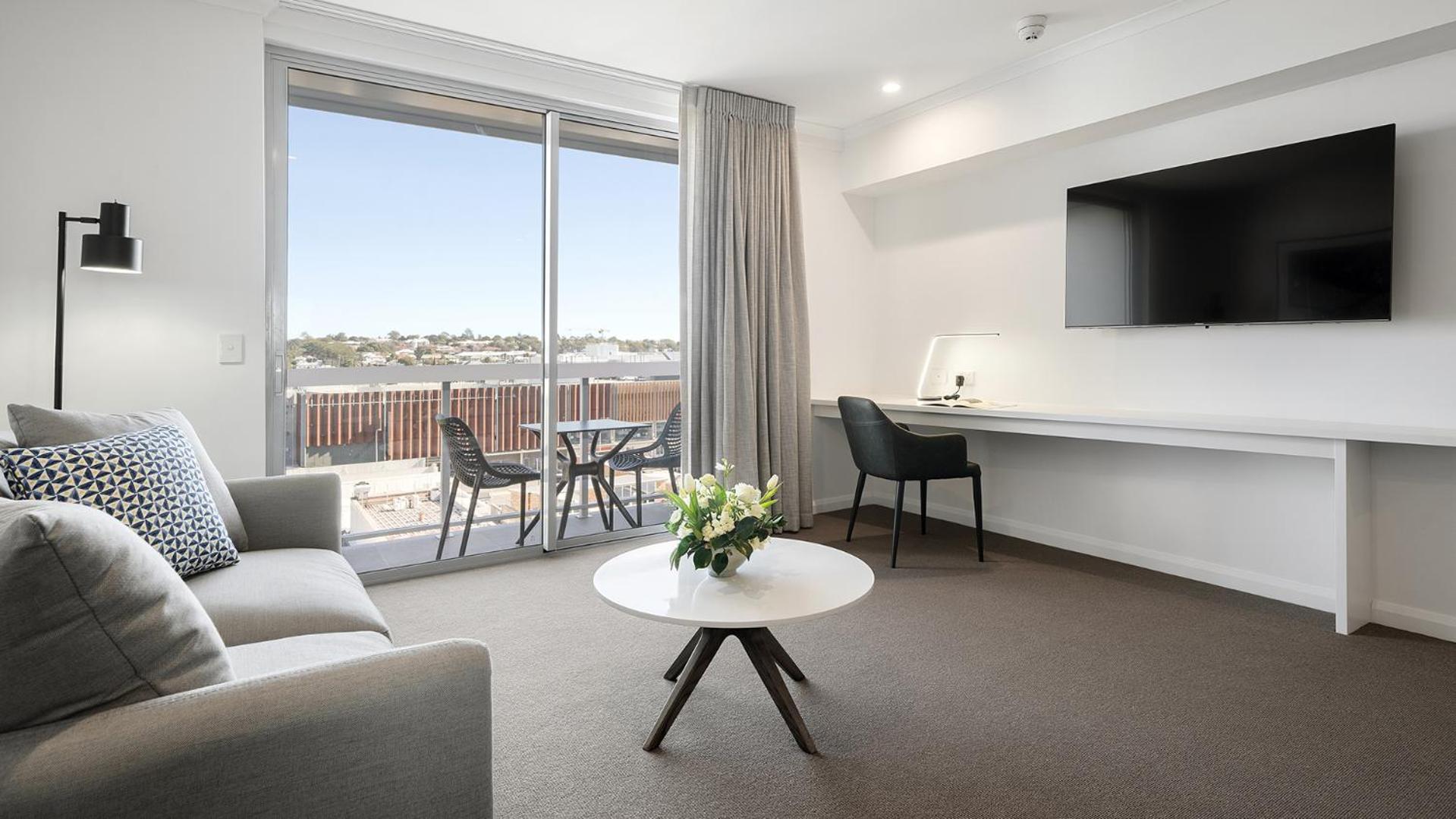 Three-Bedroom Suite - Dual Key  - Photo 4