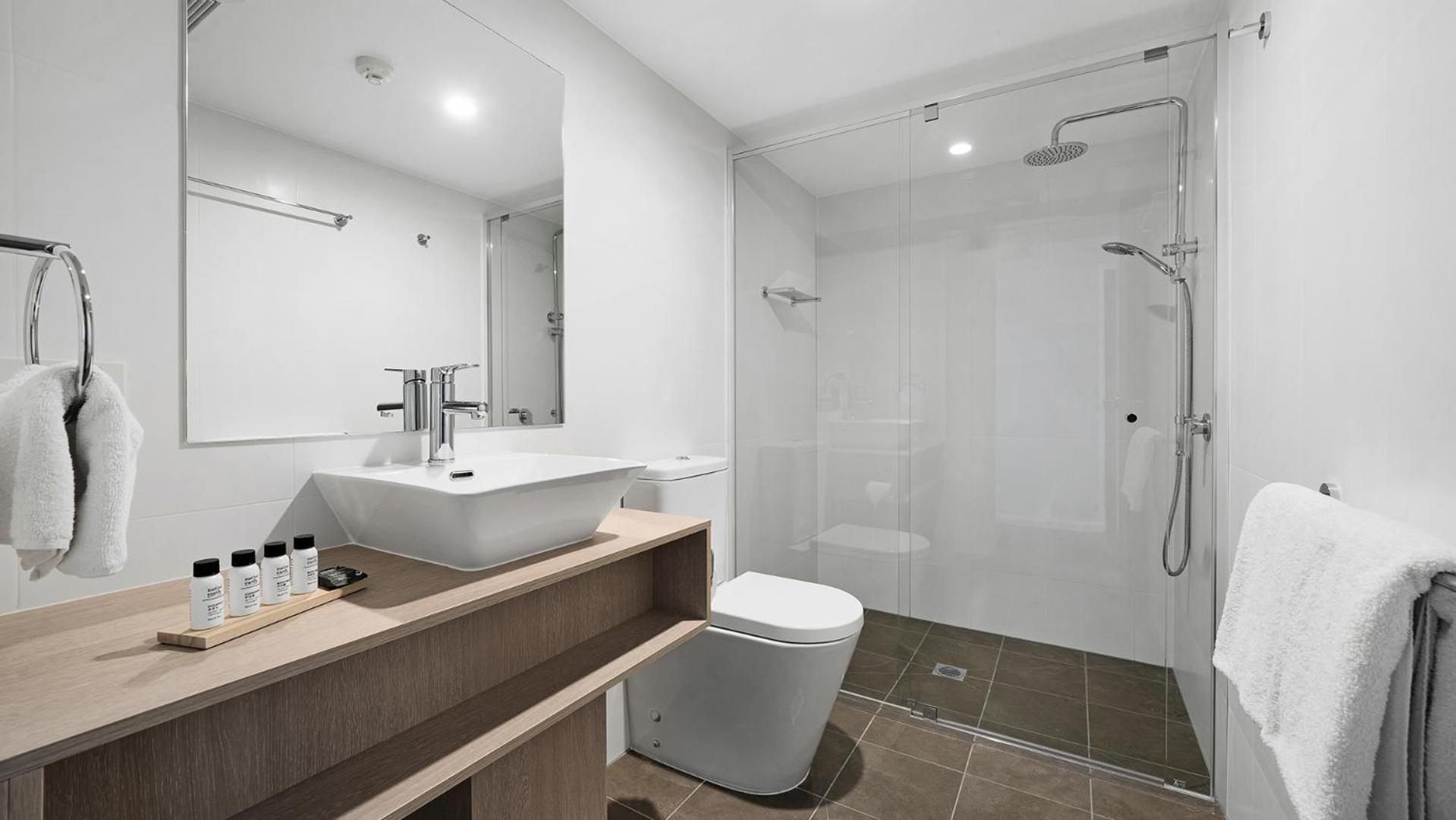 Three-Bedroom Suite - Dual Key  - Photo 6