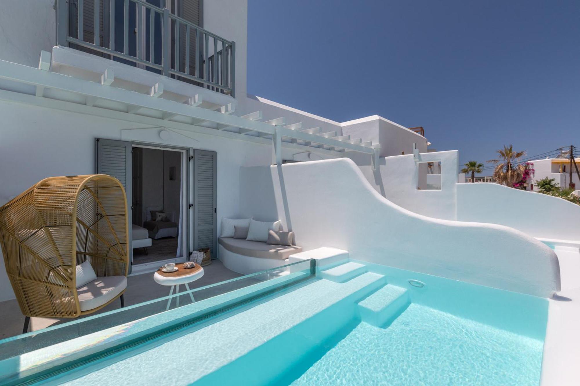 Ocean View Junior Suite, Heated, Private, Infinity Pool with Glass Wall - Photo 14