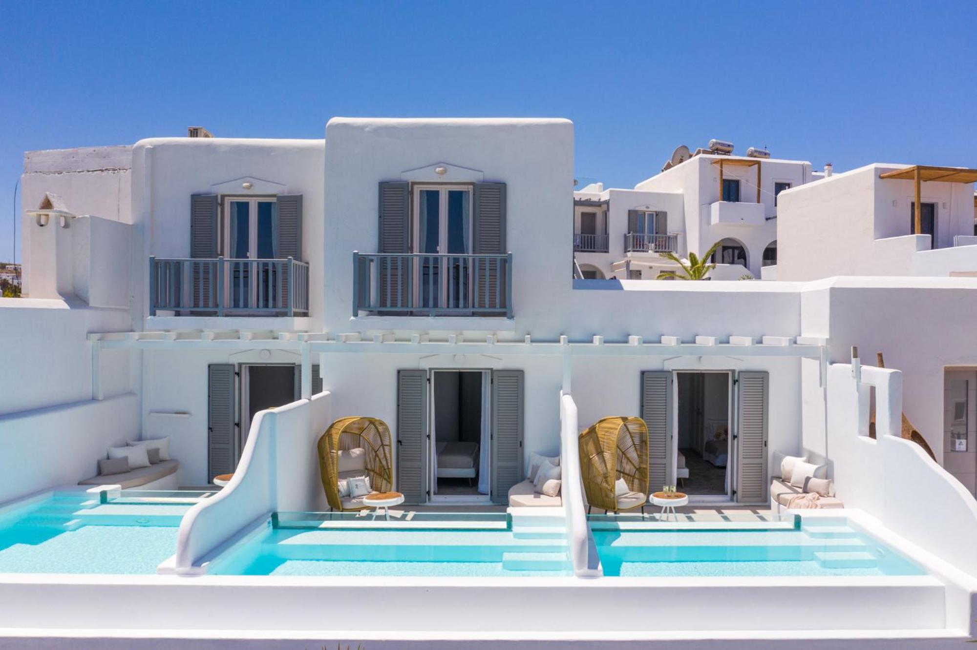 Ocean View Junior Suite, Heated, Private, Infinity Pool with Glass Wall - Photo 3