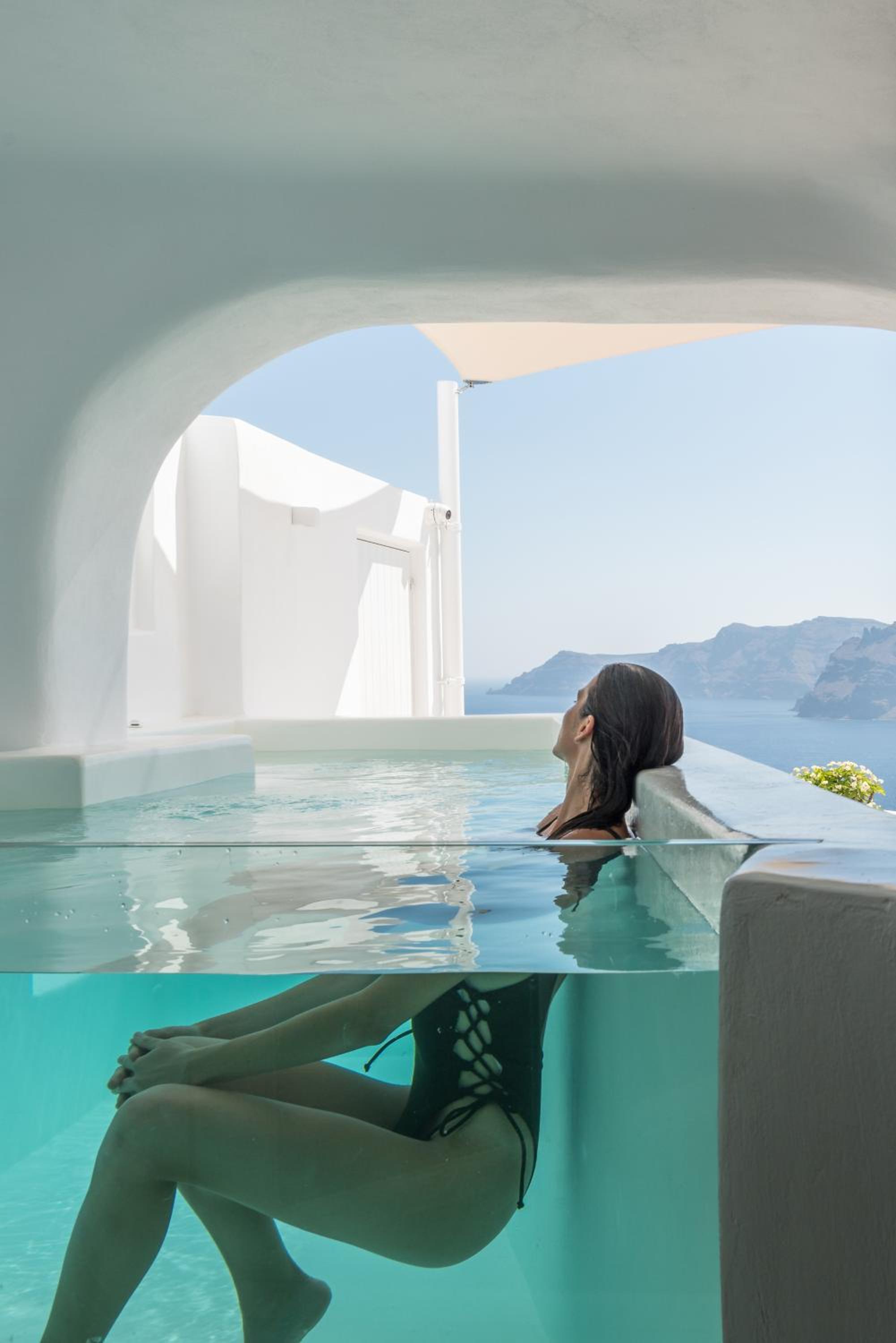 Exclusive Suite with Hot Tub and Volcano View - Photo 6