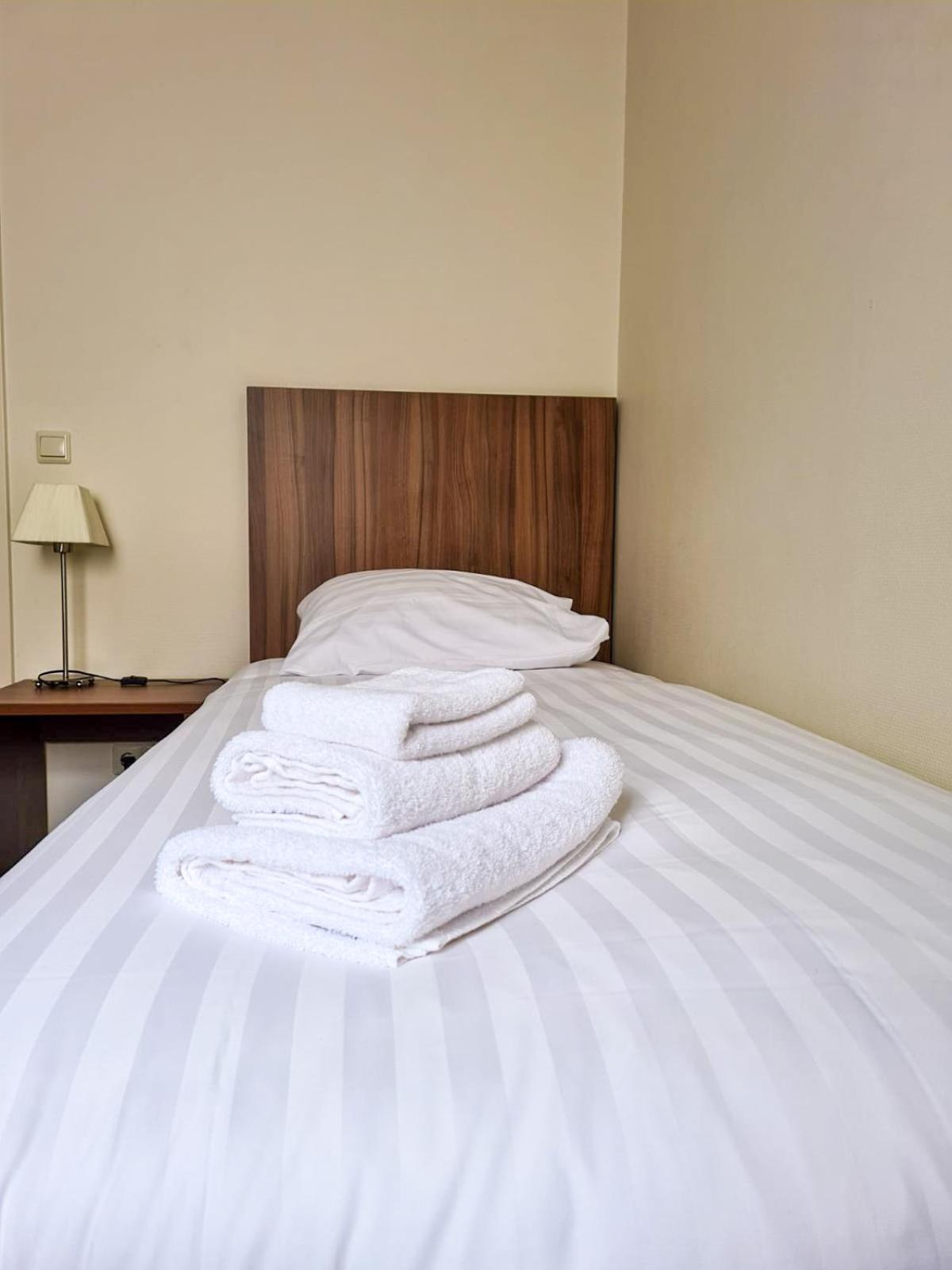 Single Room photo 3