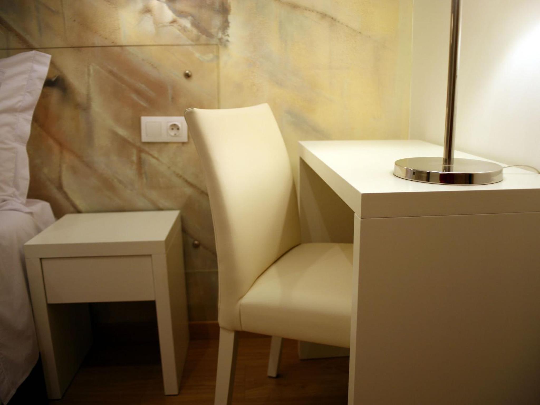 Small Double Room — the supplier's photographs — photo 6