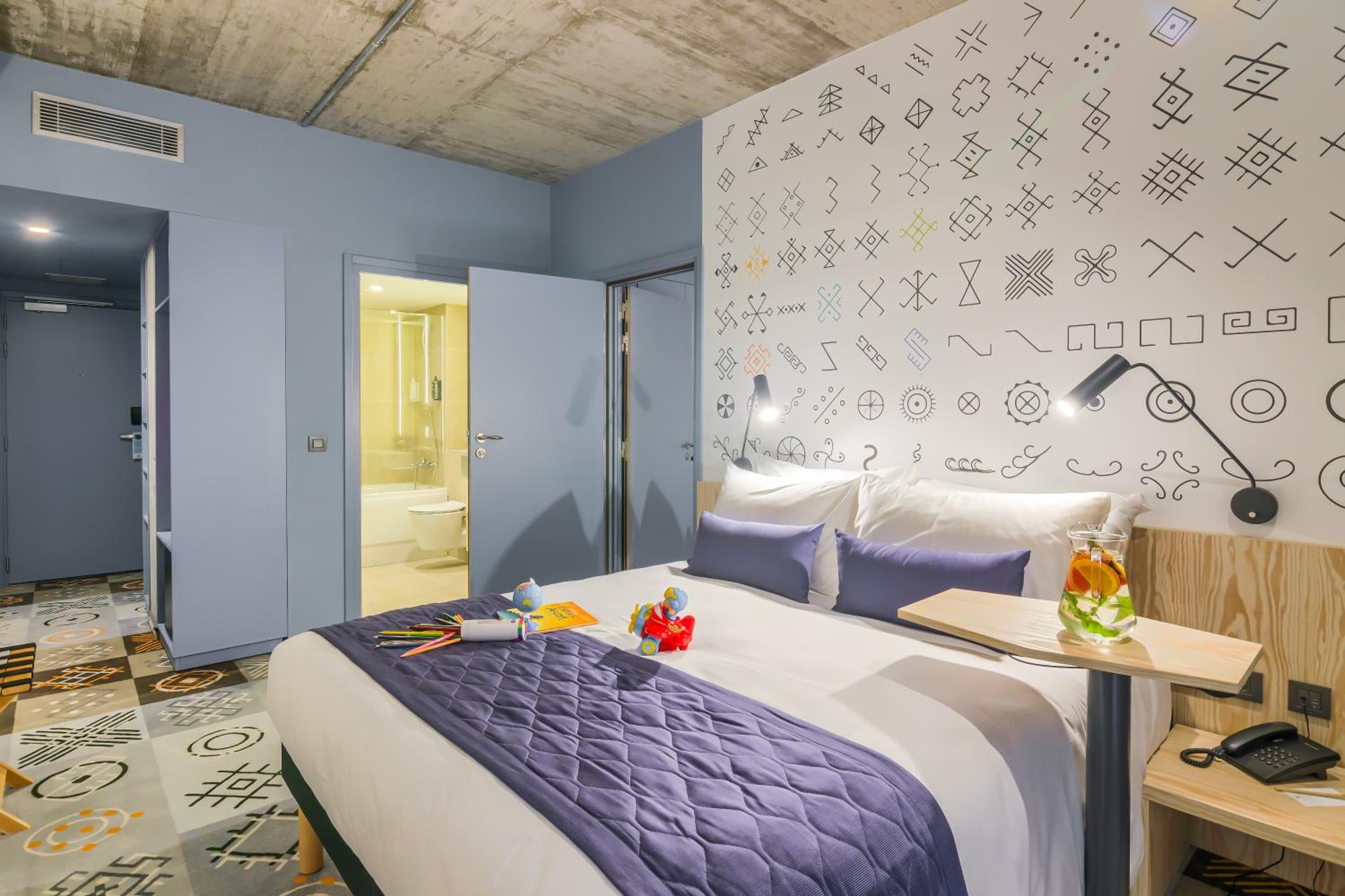 Standard Double Room - Photo 2