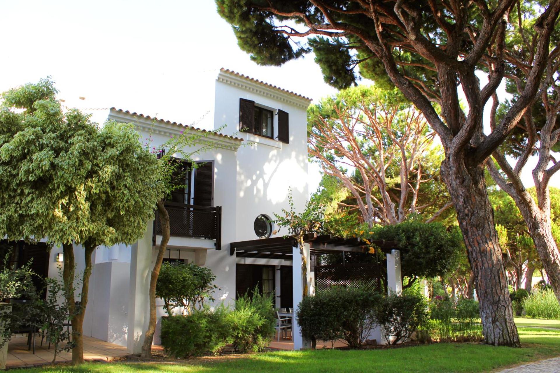Deluxe Two-Bedroom Townhouse