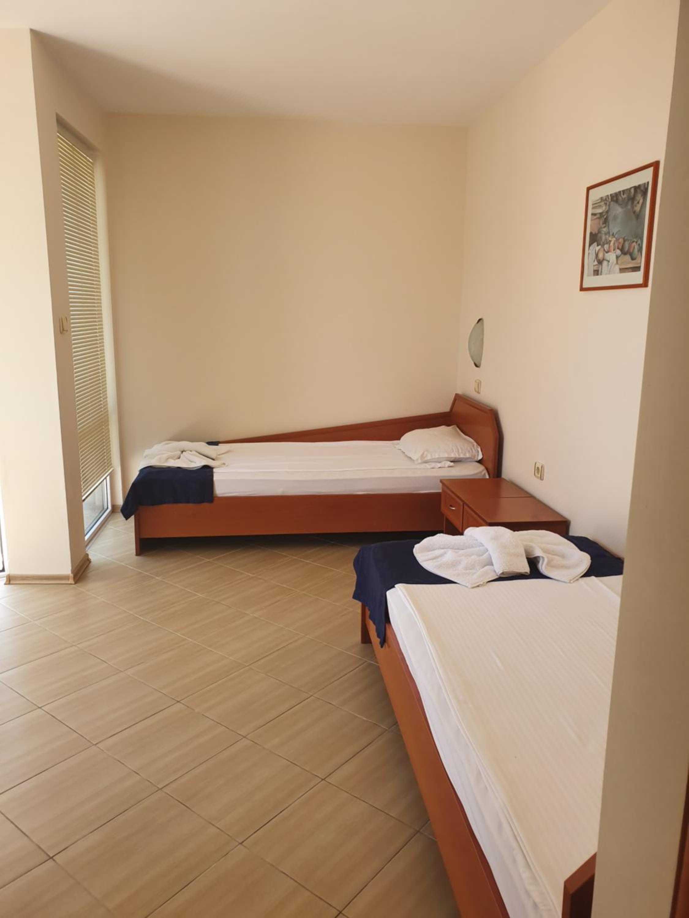Twin Room with Partial Sea View