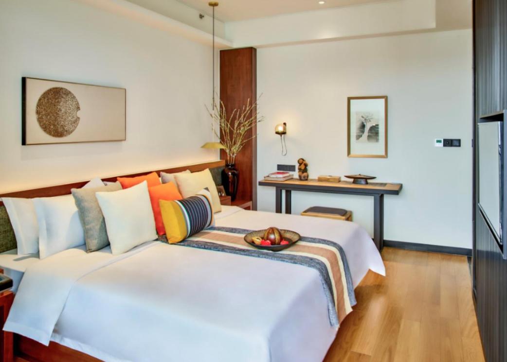 Two-Bedroom Suite with Sea View photo 2
