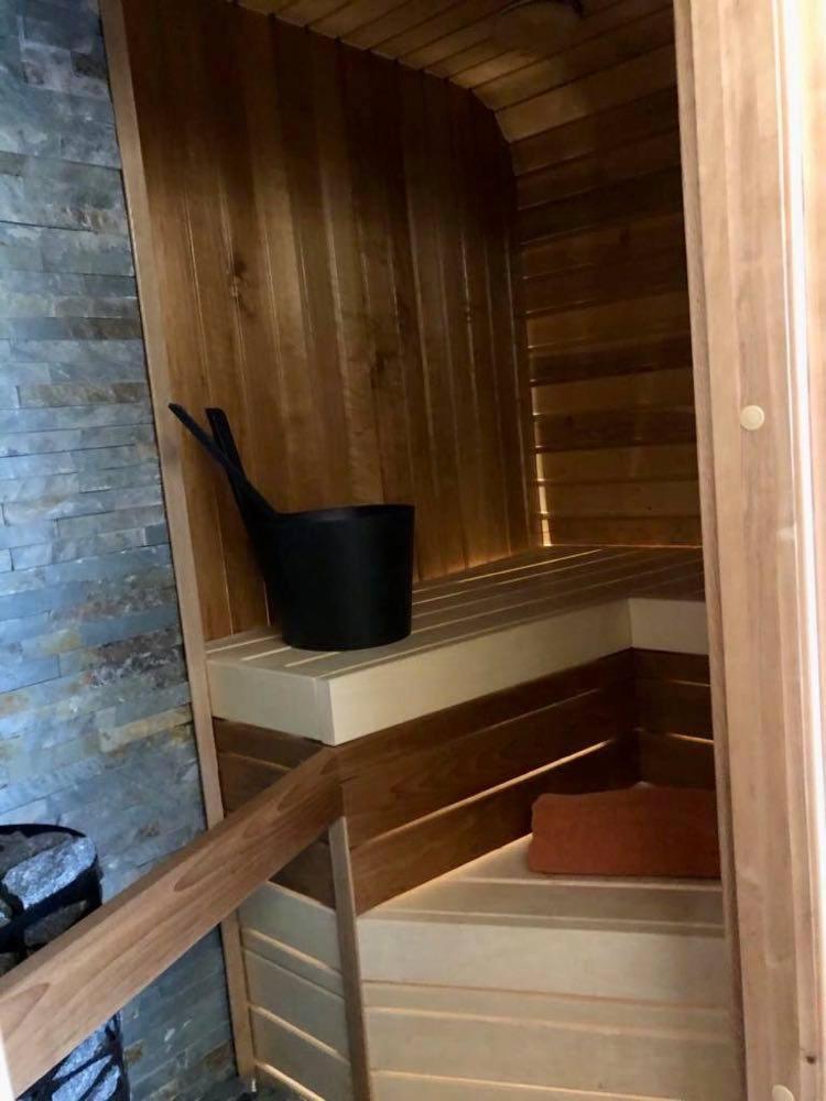 Junior Suite with Sauna - Photo 3