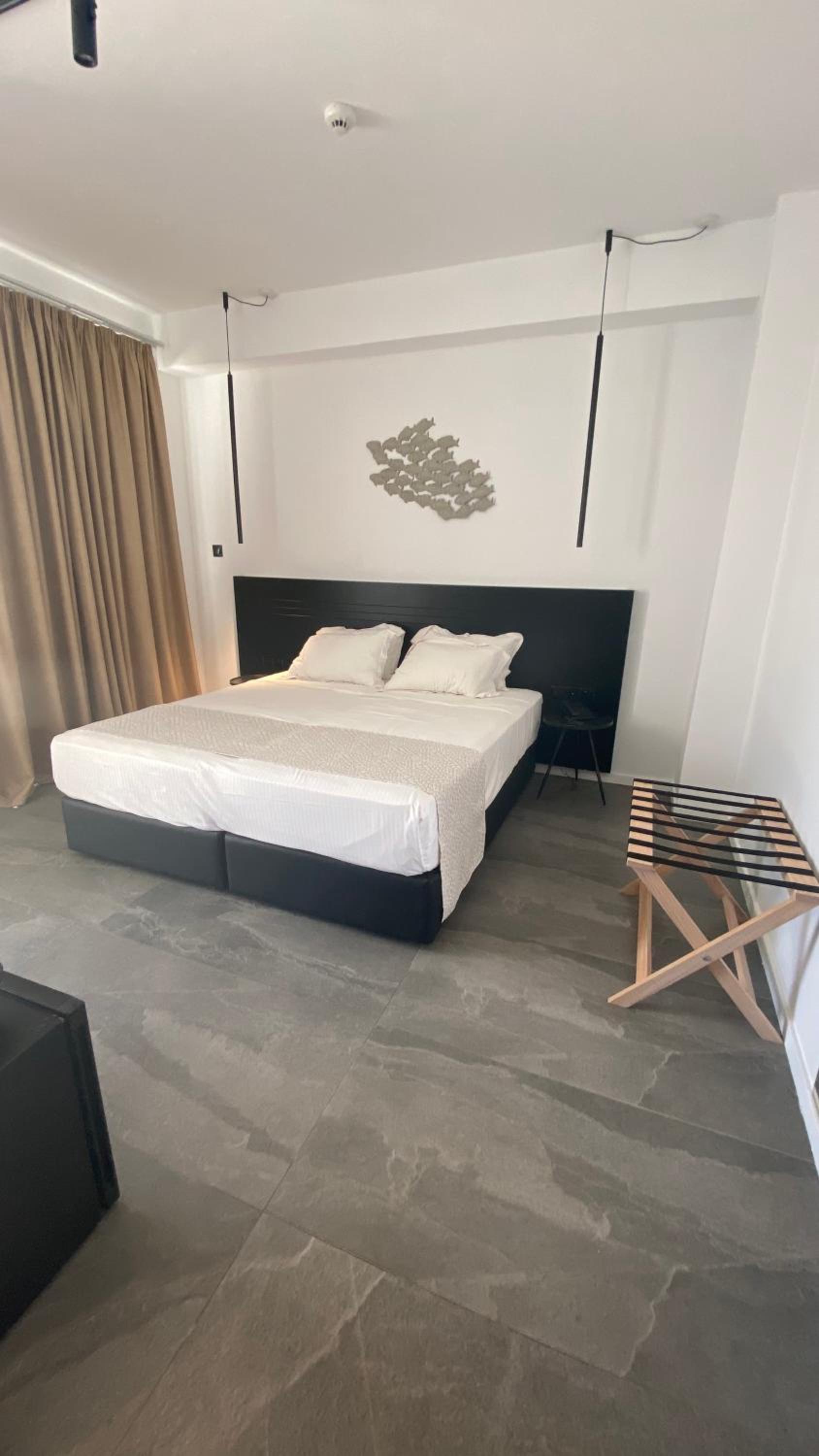 Budget Double Room photo 3