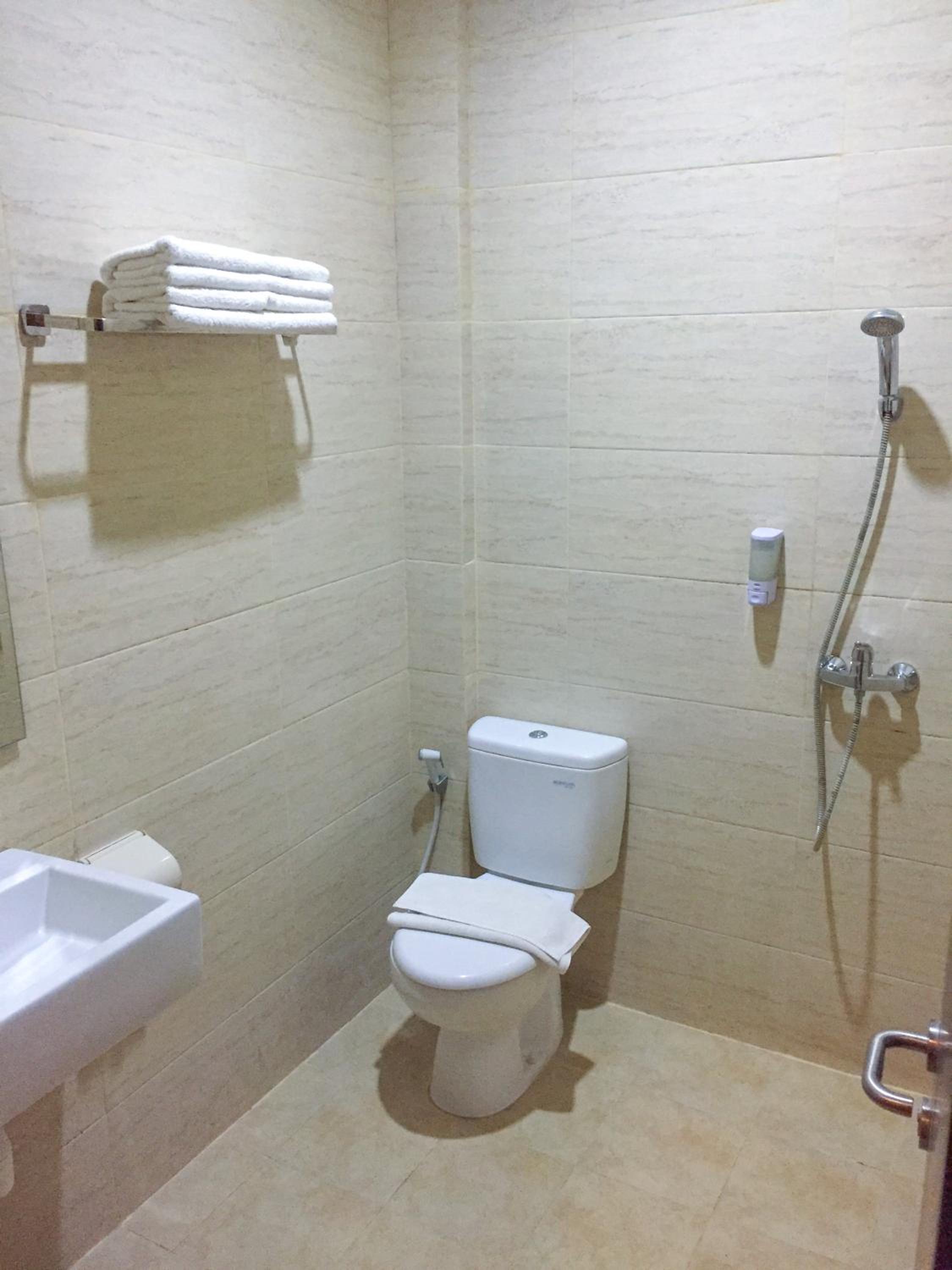 Superior Double or Twin Room - Photo 15