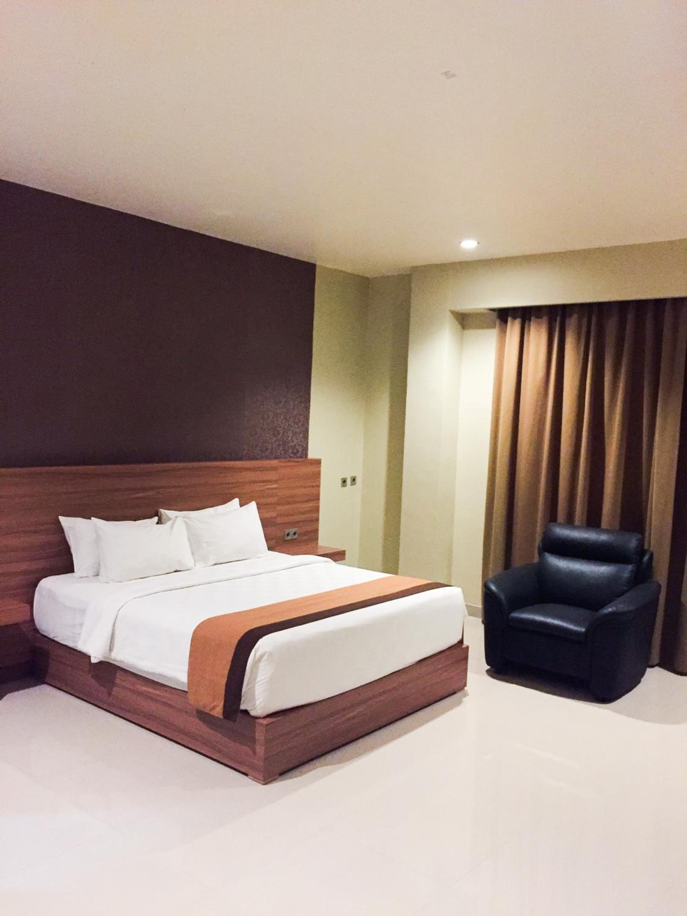 Superior Double or Twin Room - Photo 1