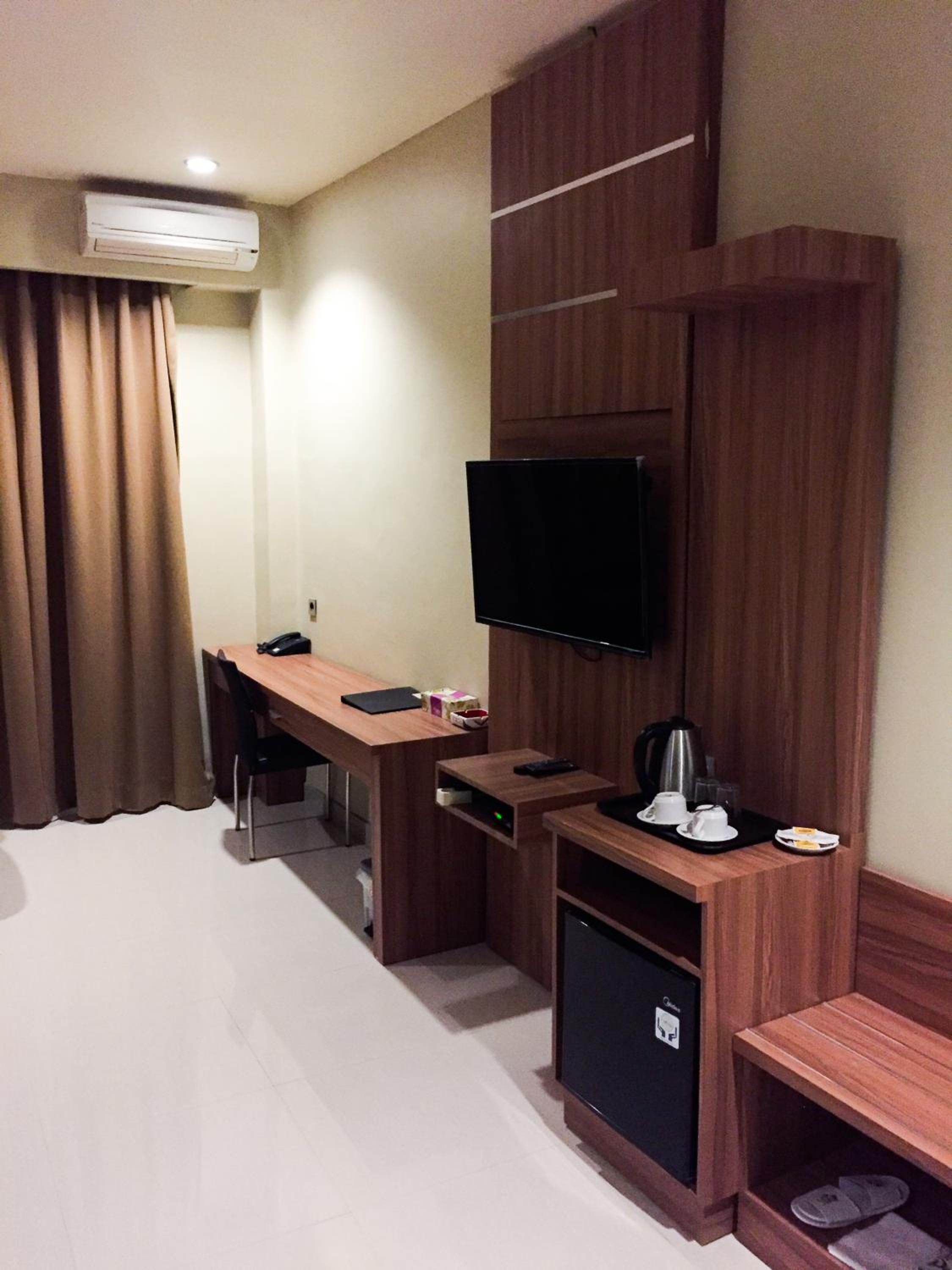 Superior Double or Twin Room - Photo 13