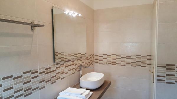 Comfort Triple Room - Photo 5
