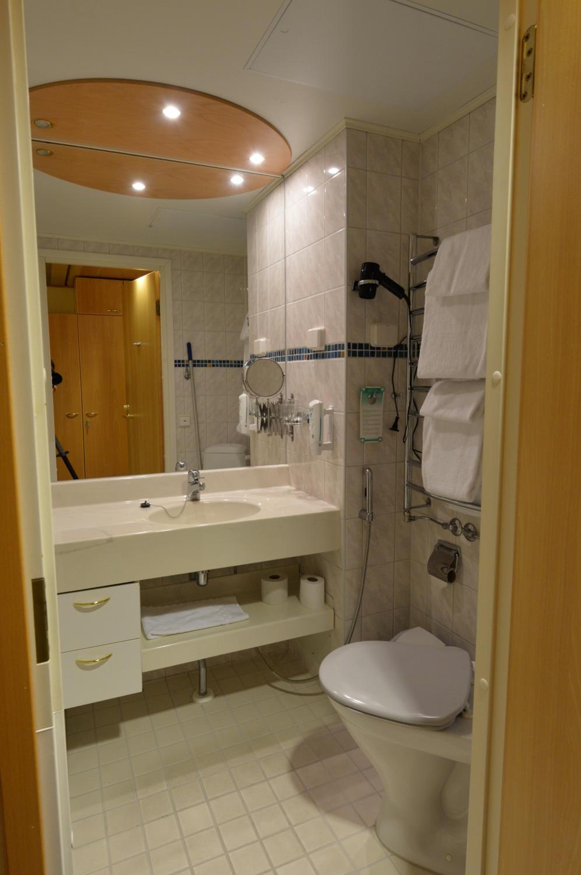 Standard Twin Room with Spa Access  - Photo 2