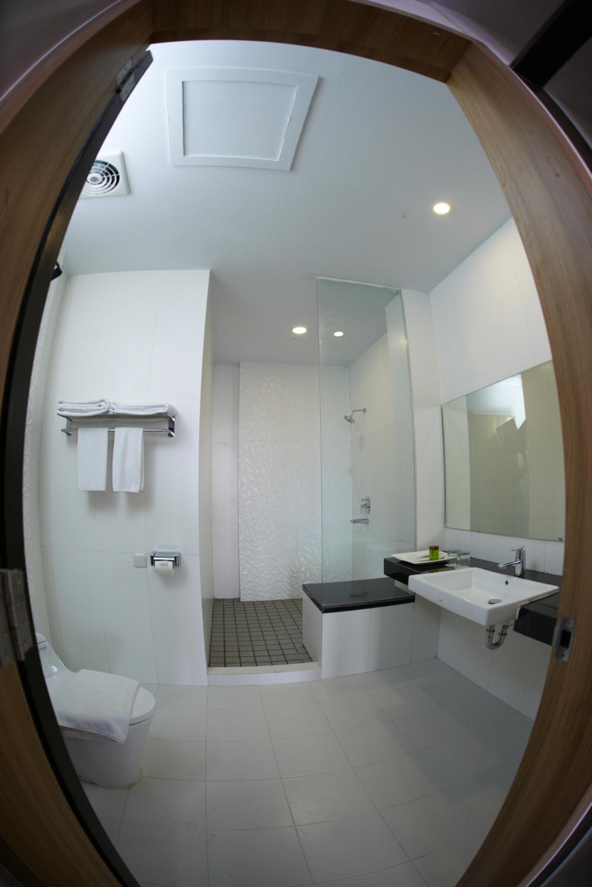 Standard Double Room photo 2