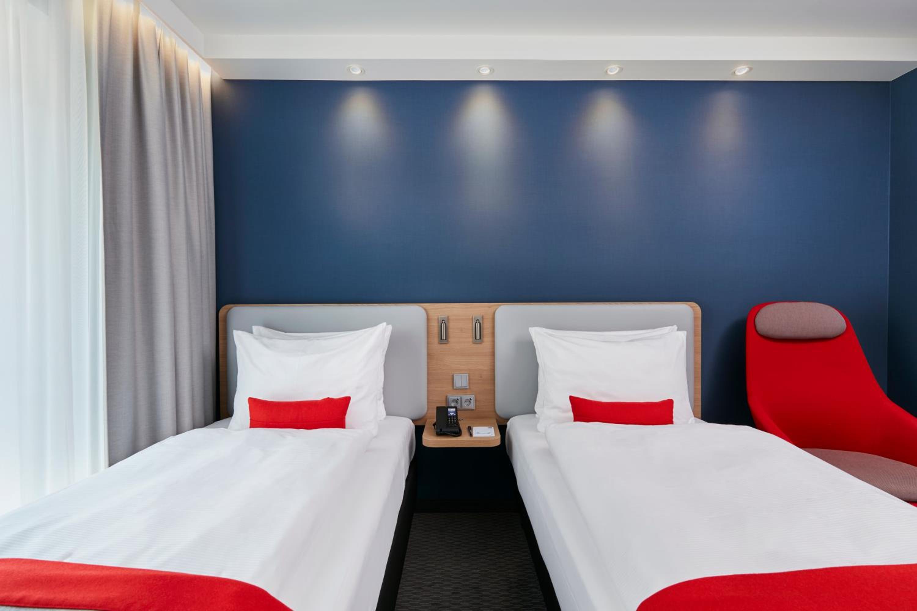 Holiday Inn Express Berlin - Alexanderplatz by IHG - Photo 37