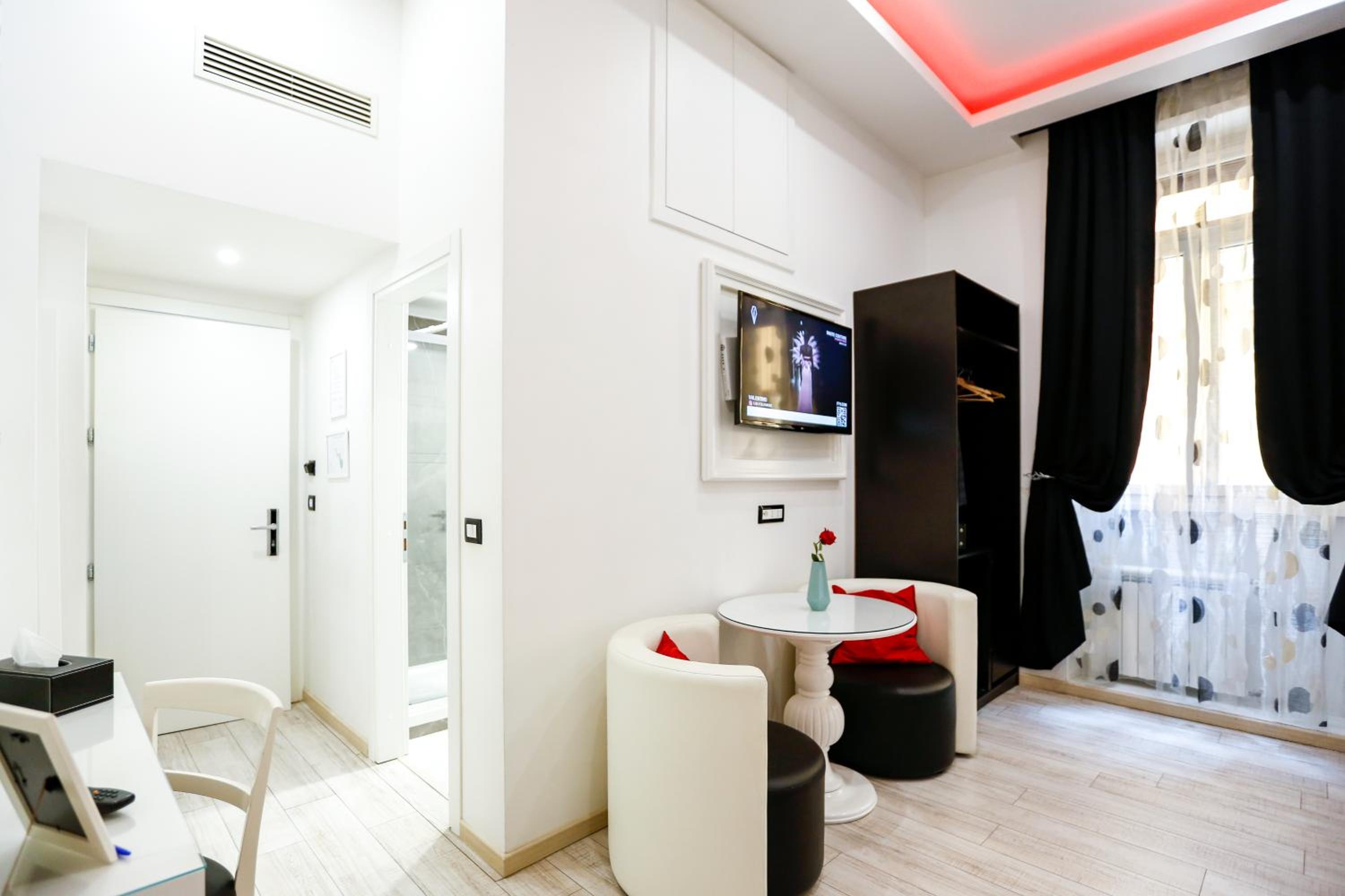 Executive Suite photo 3