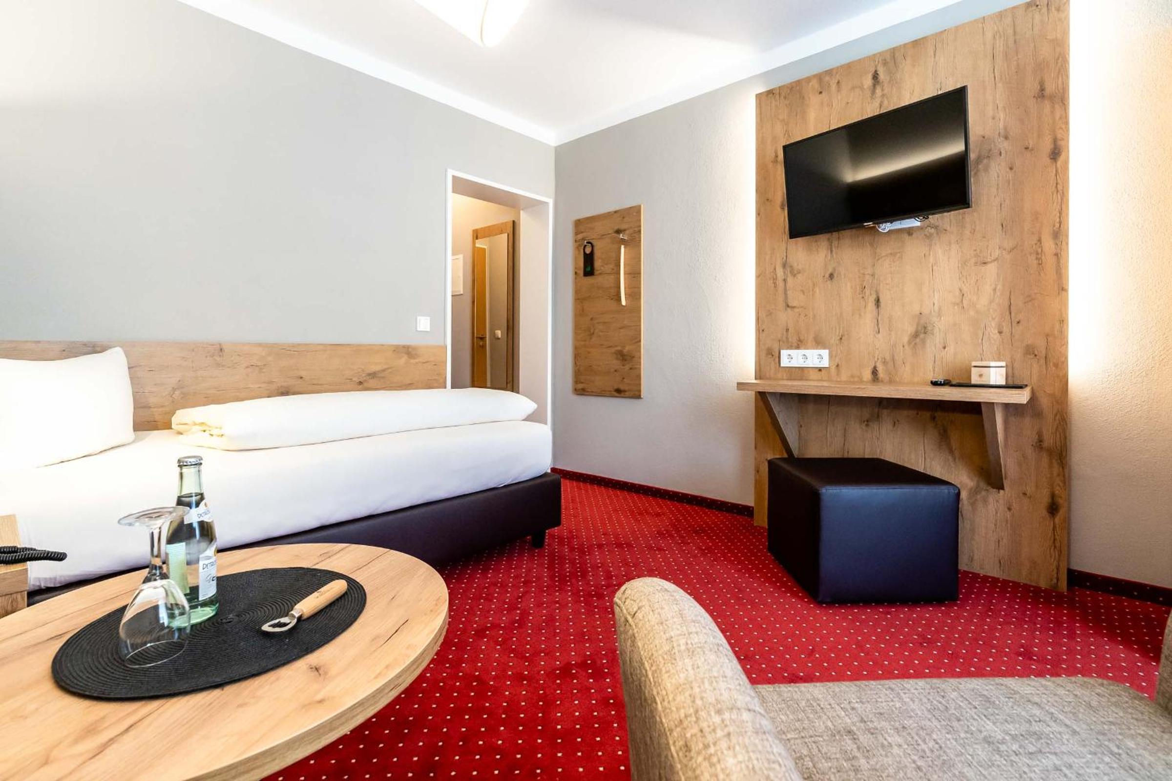 Single Room photo 3
